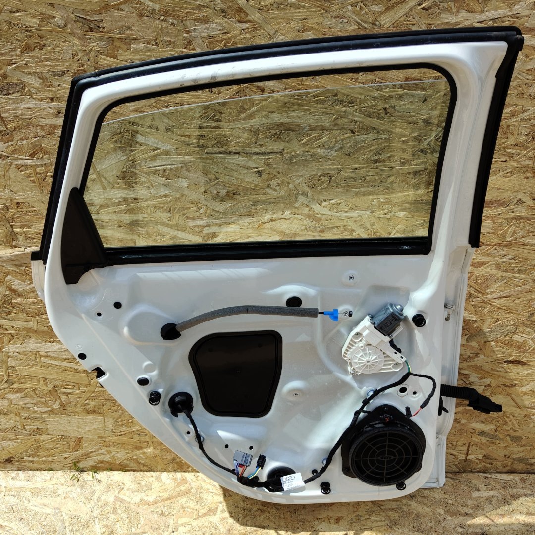 door rear. left AUDI A1 8X SPORTBACK LB9A complete STAN UZYWANY