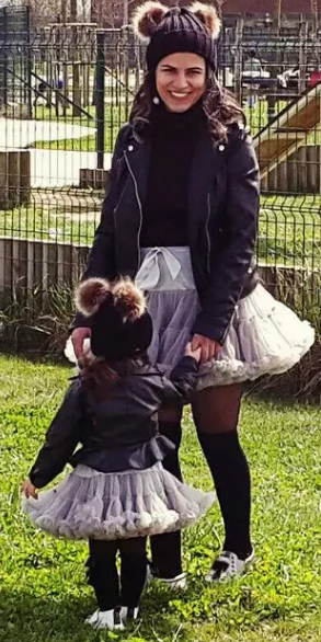 TIULOWA SPÓDNICZKA TUTU PIĘKNA MIĘKKA Z FALBANKAMI Zapięcie brak