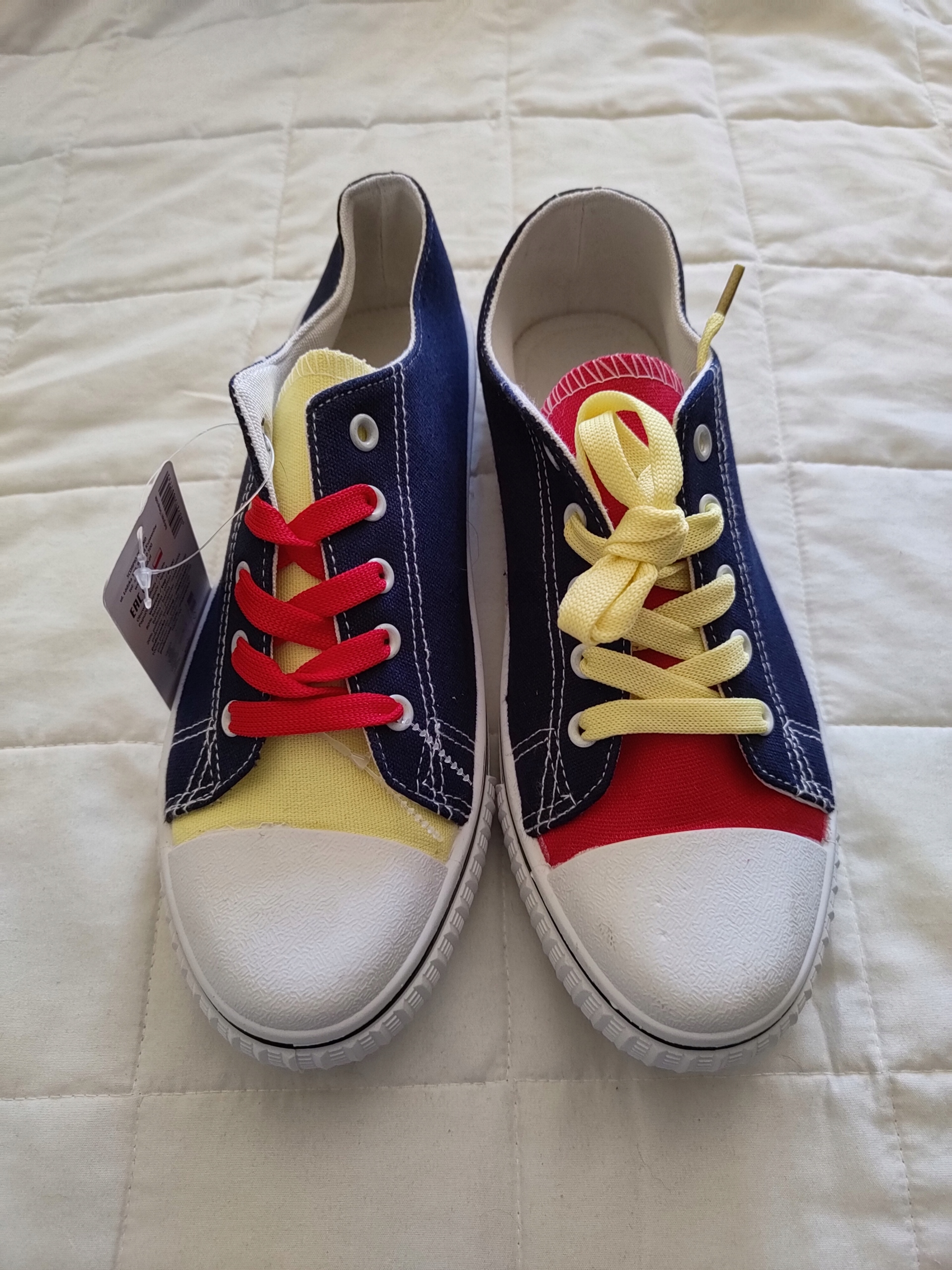 

Trampki YoClub r. 40