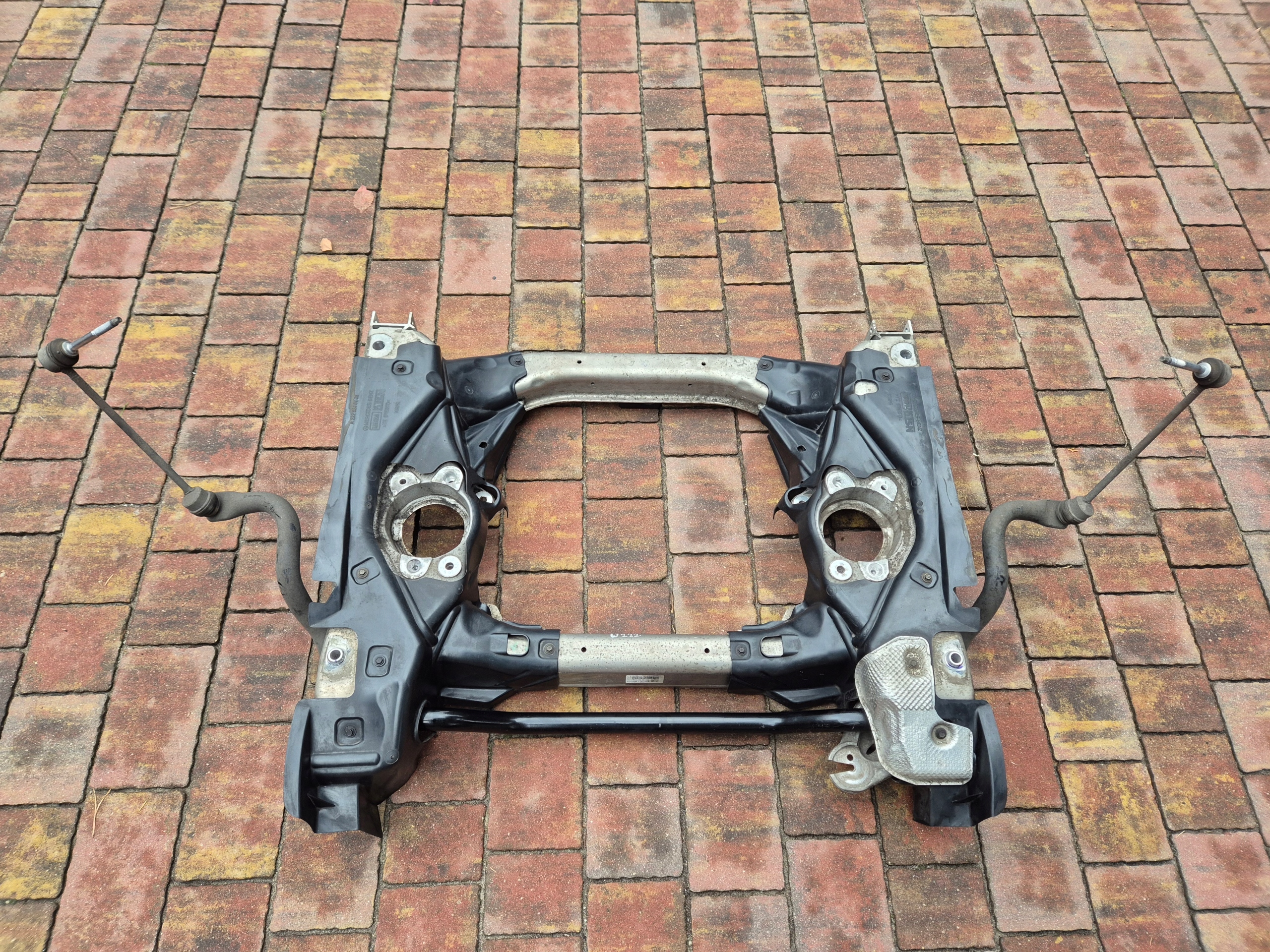 BELKA ZAWIESZENIA SANKI PRZOD 2WD MERCEDES W222