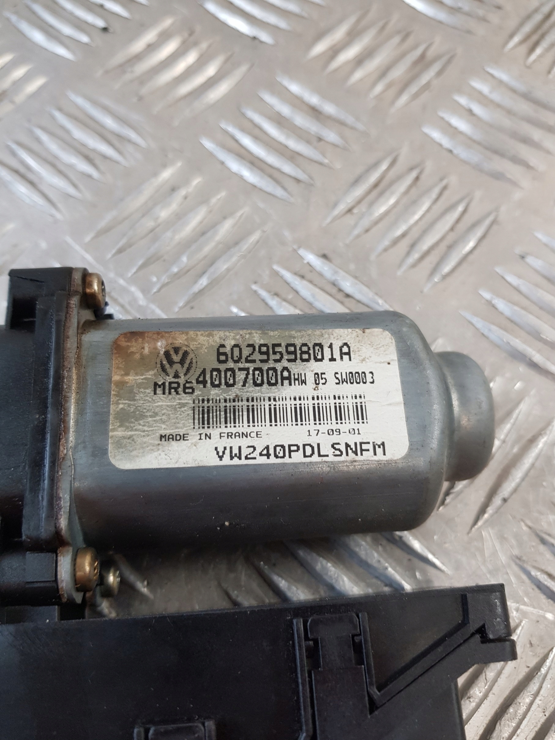 mini motor windows right front 6Q2959801A VW POLO IV 9N