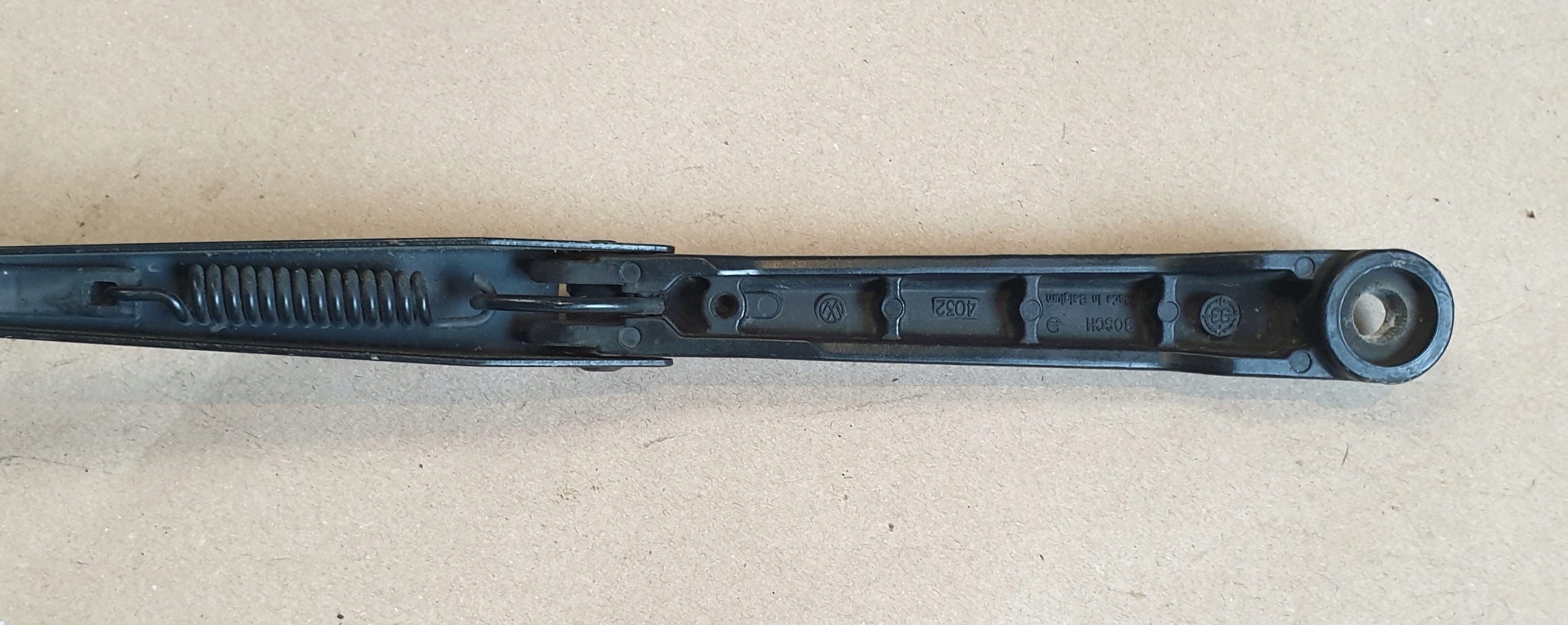 wiper arm right front VW POLO III 6N OE EU