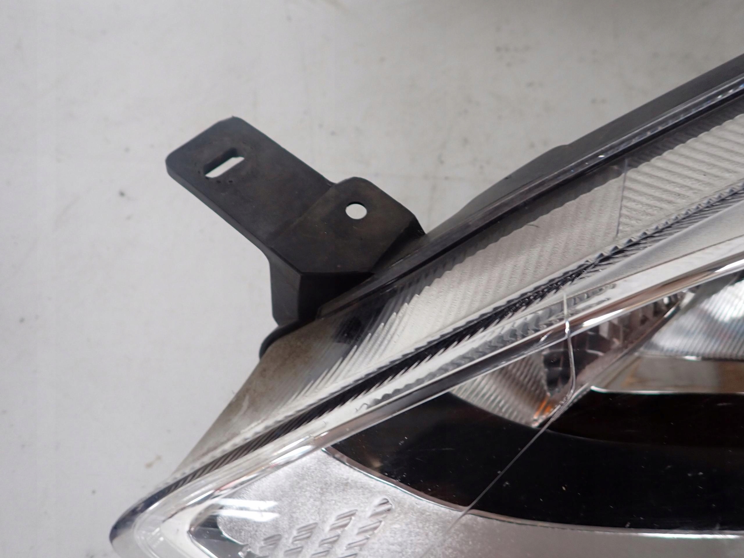 FORD FIESTA VIII 8 MK8 16-21 light left front front