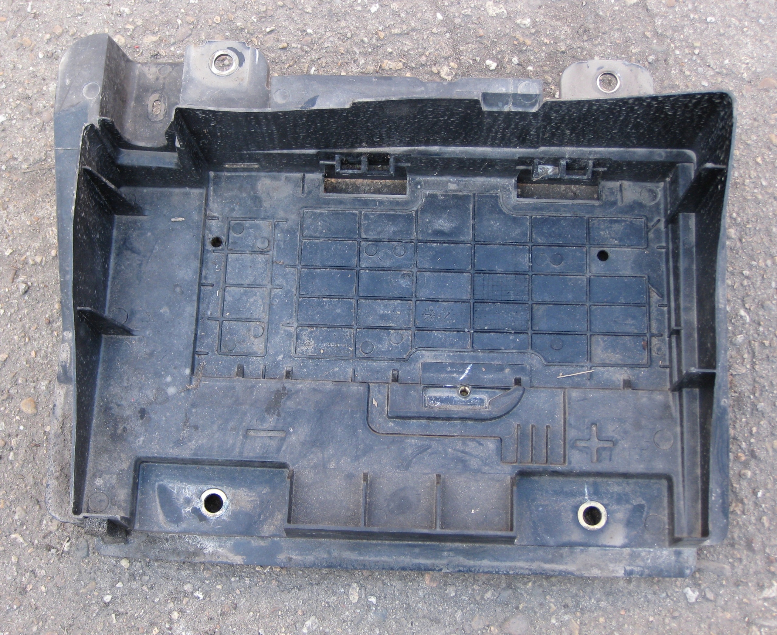 RENAULT MASTER III LIFT držák obal akumulátoru 648600377R