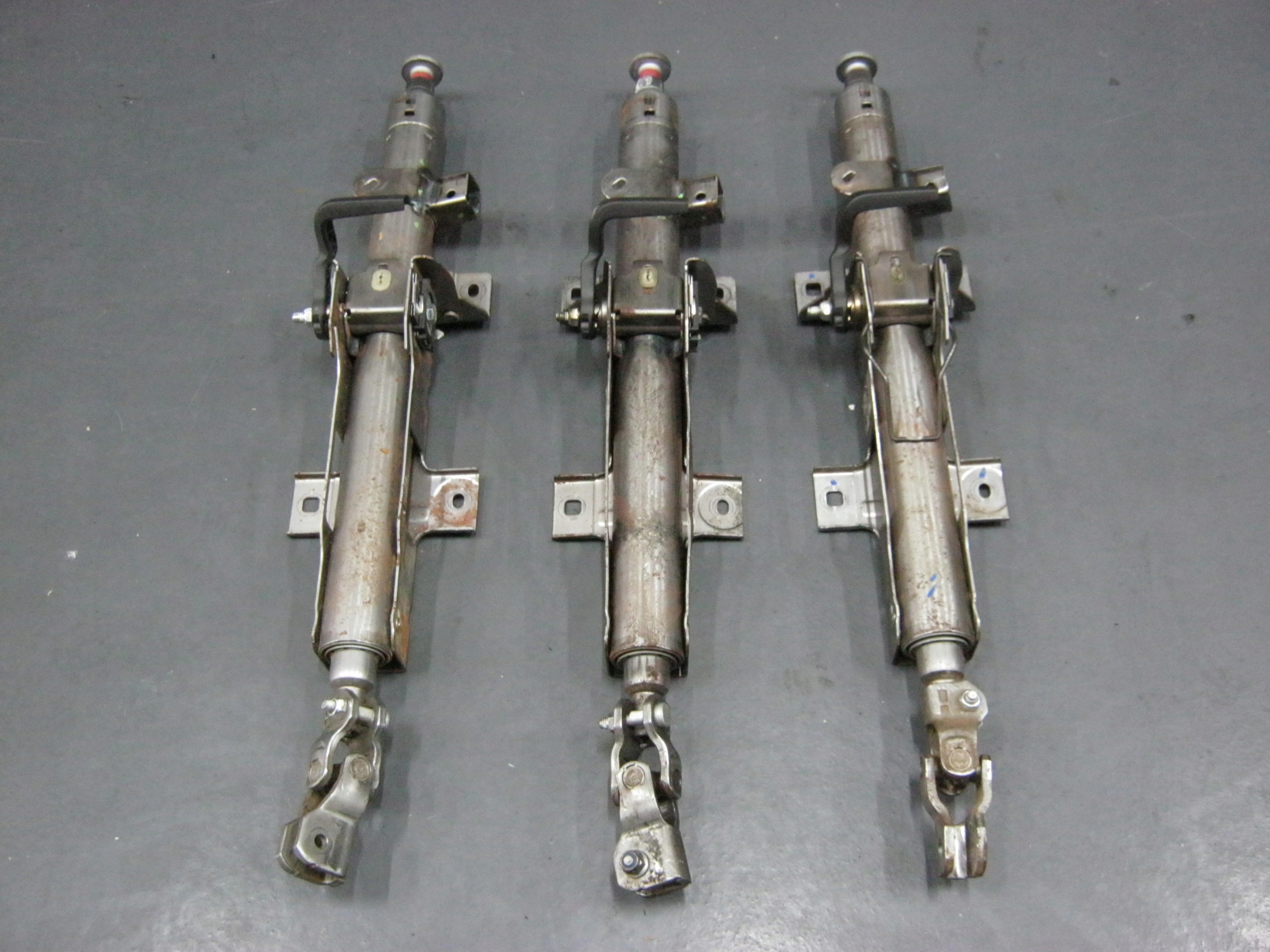 steering wheel rod MASTER III NV400 488100012R