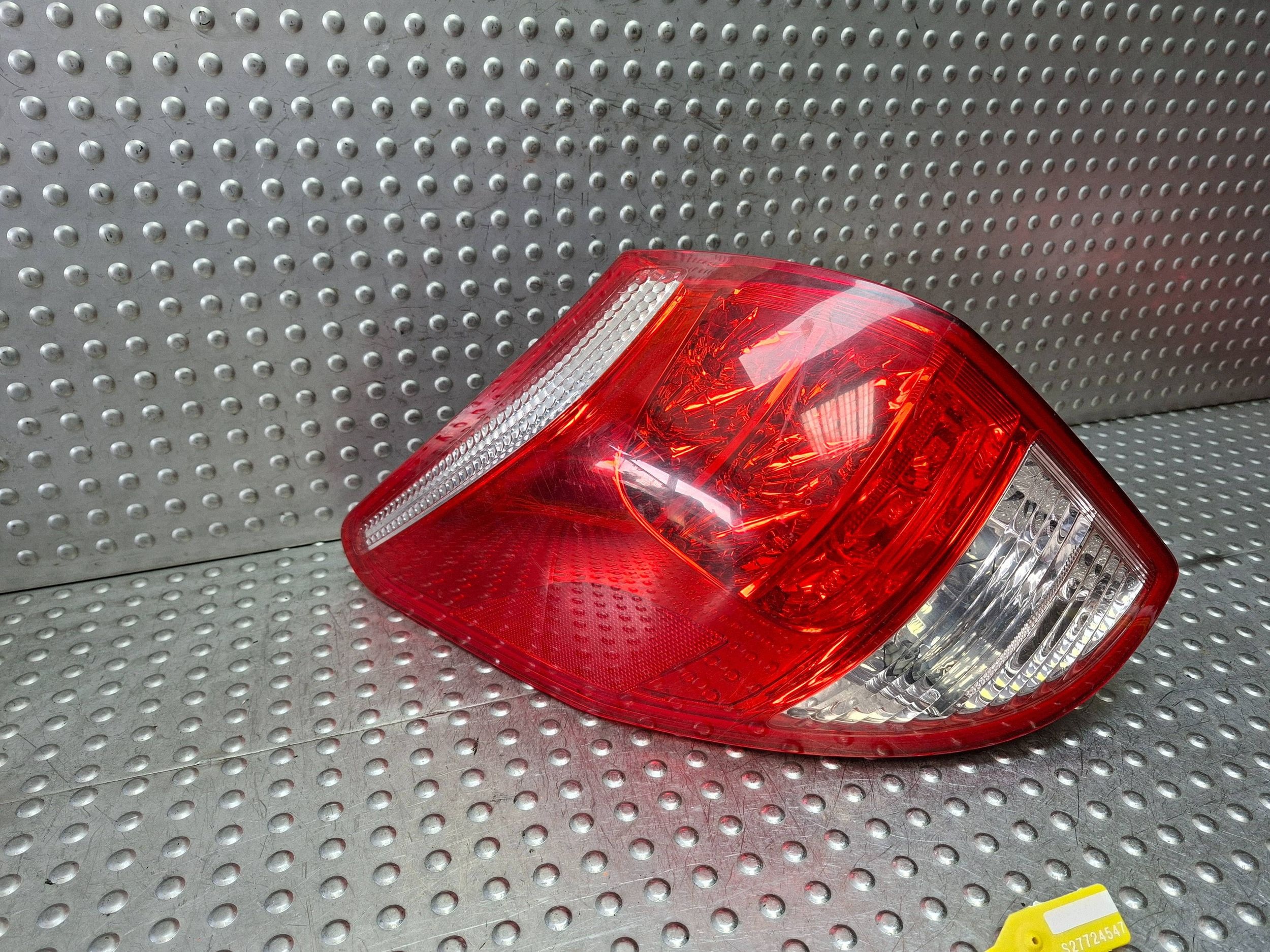 light rear part left TOYOTA RAV 4 III 06-09 EU