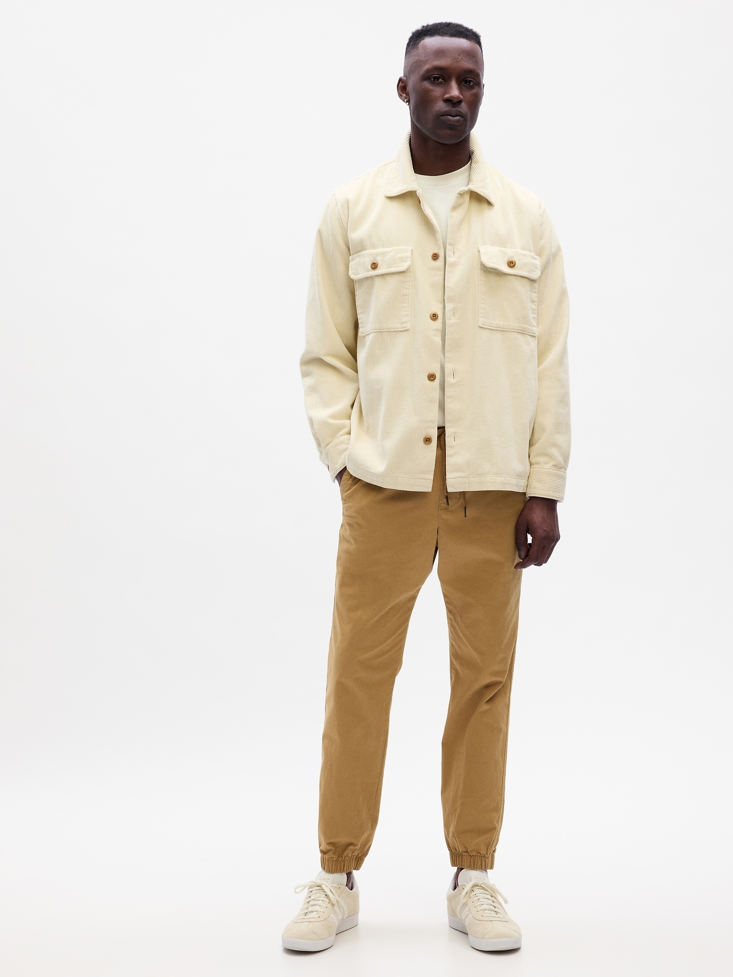 Gap Kalhoty essential jogger