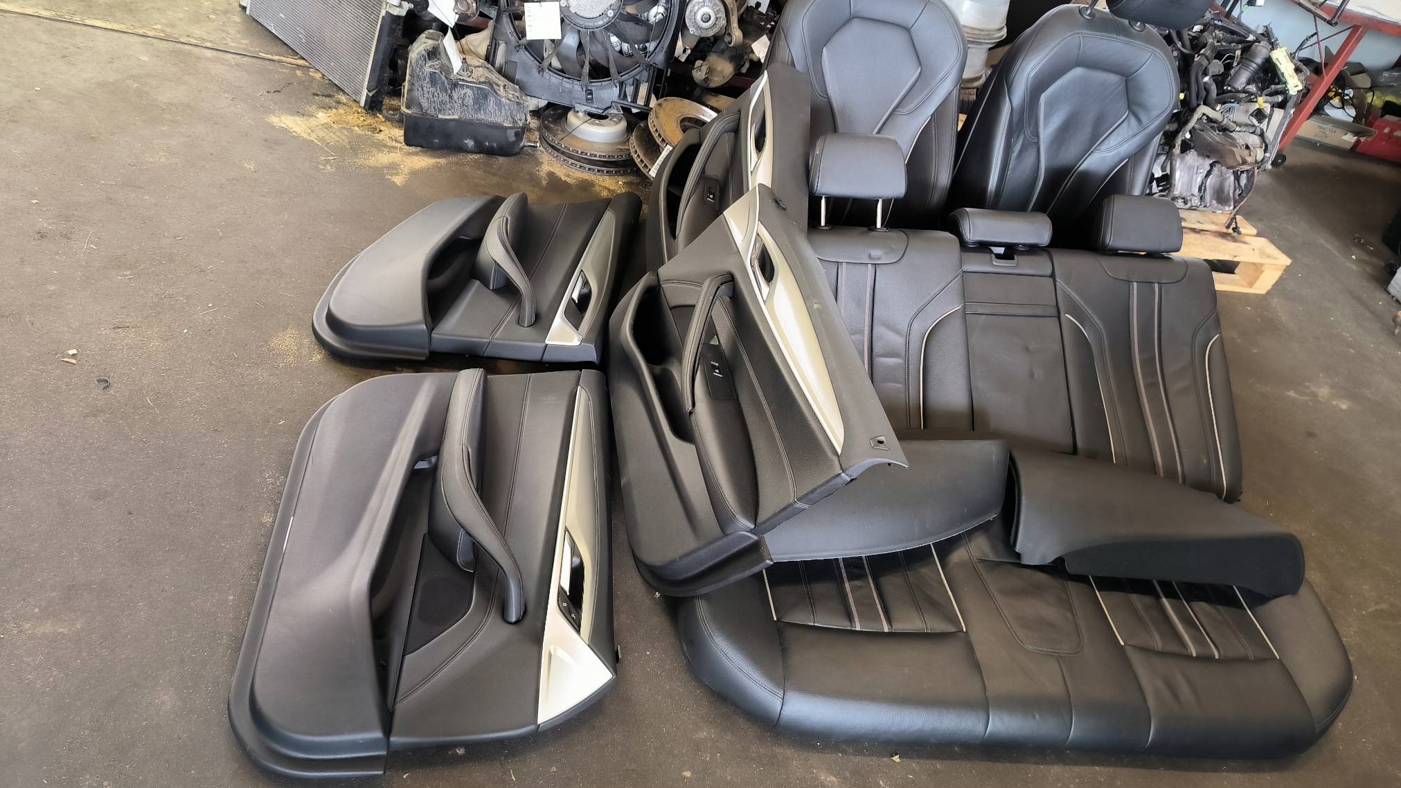 seats side KOMPLET m-packet BMW 5 530D G30 sedan