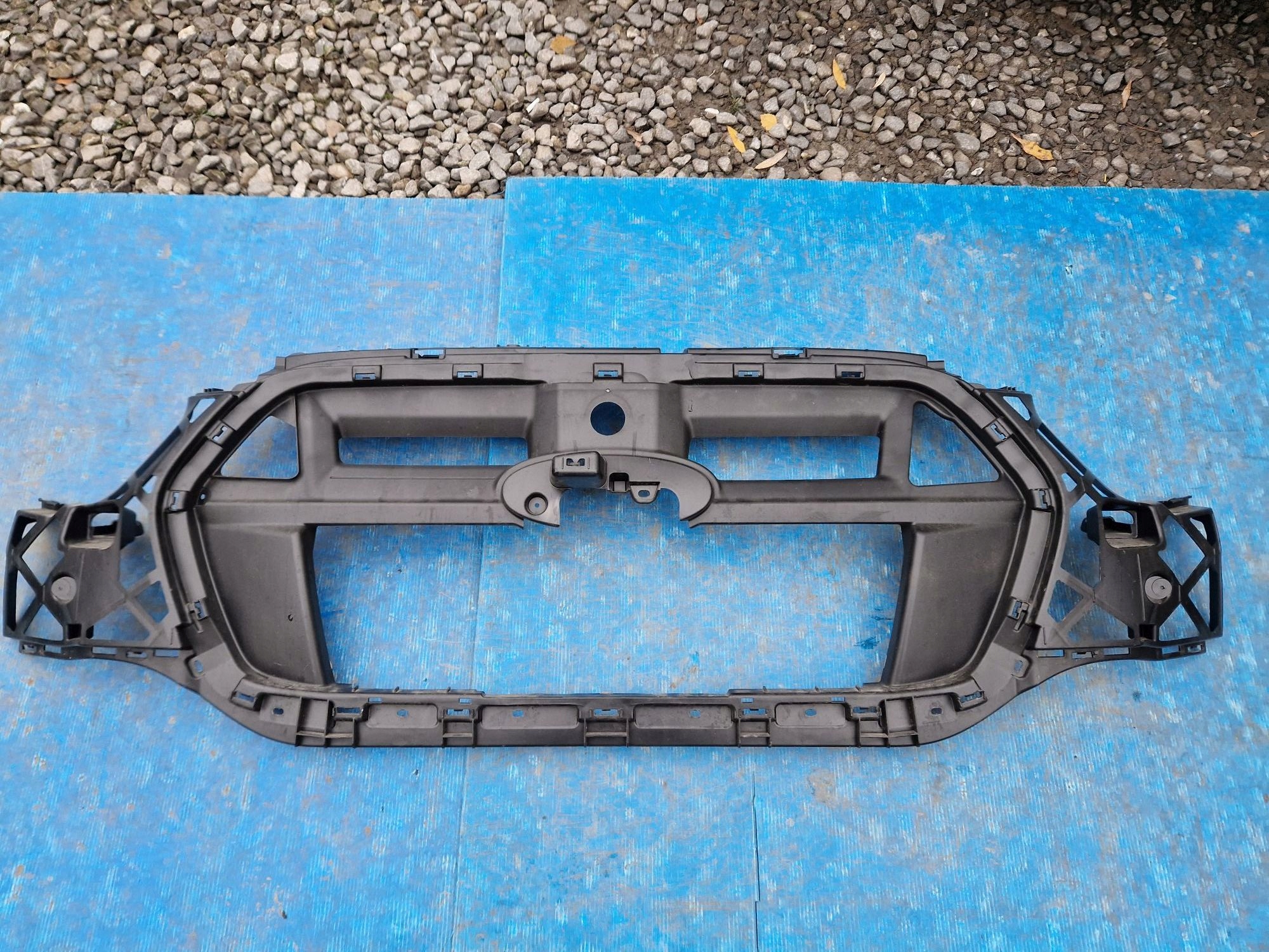 support grille GRILLA FORD TRANSIT VI LIFT 17R->