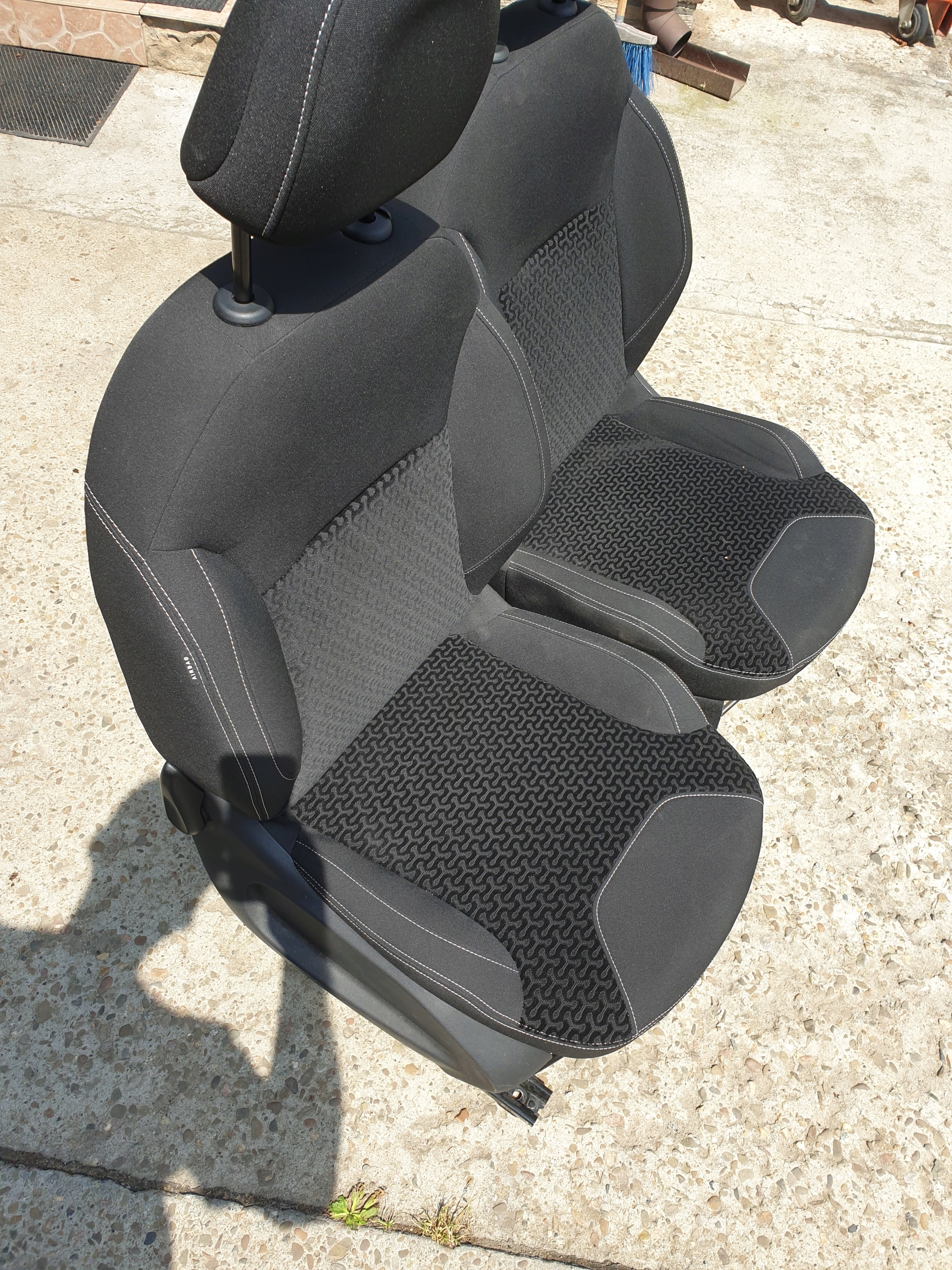 Sitze Gurten CITROEN C3 II 2010