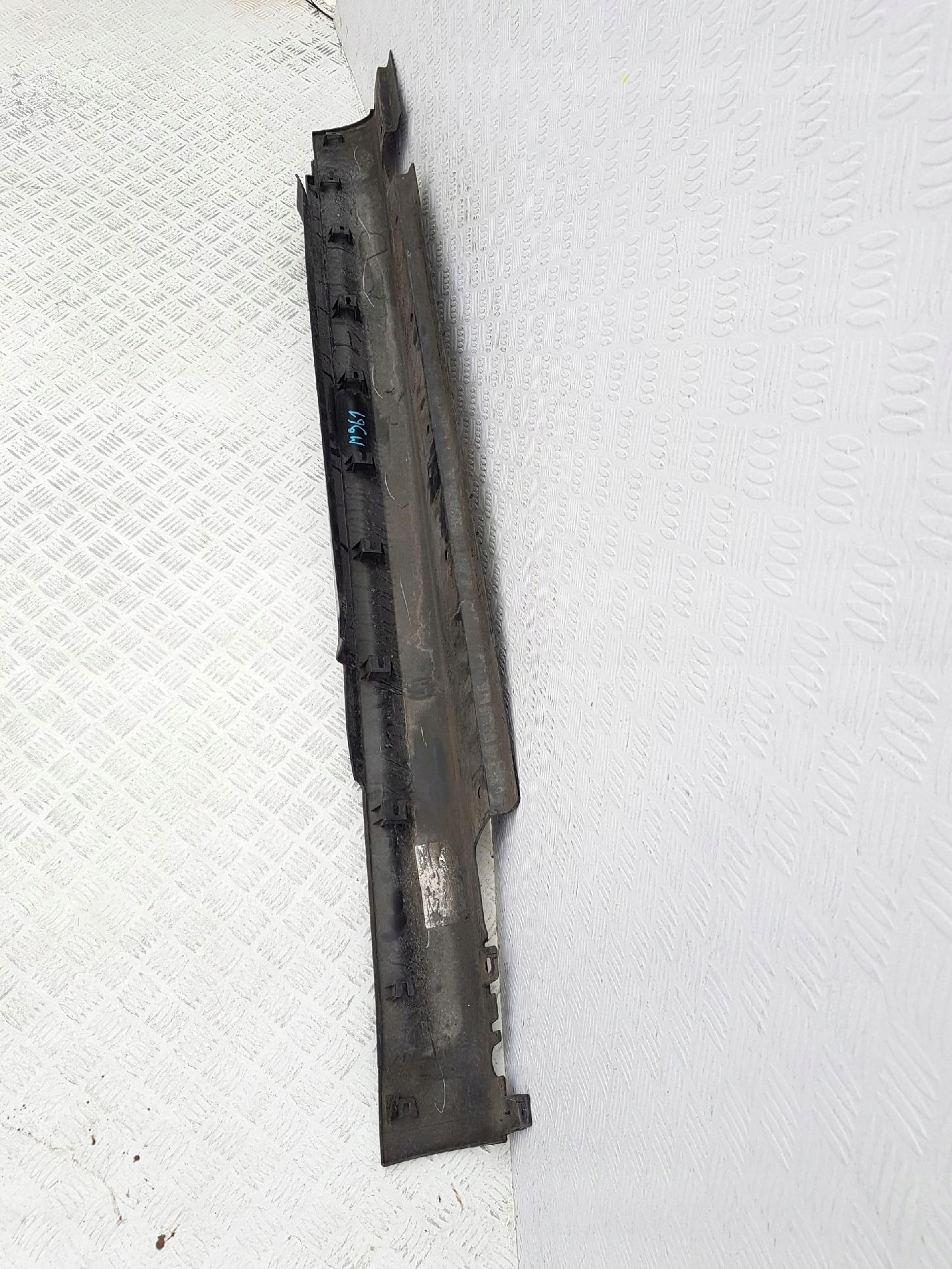 moulding threshold left Mini Cooper R56 BAKER STREET