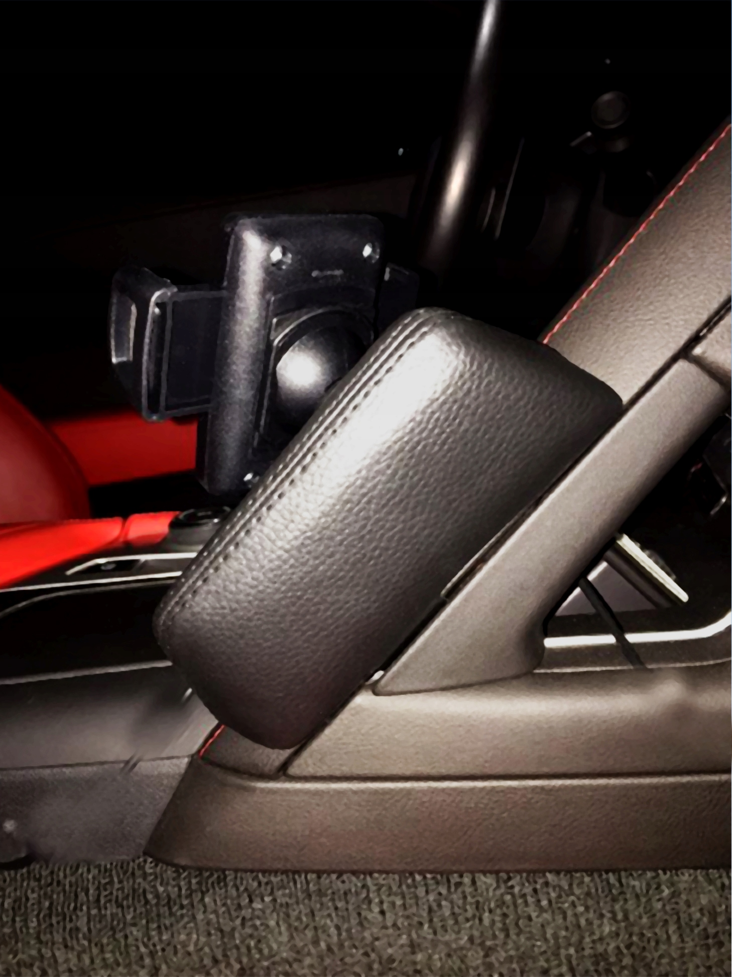 Držák na telefon Kuda Chevrolet Corvette C7 od roku 2013