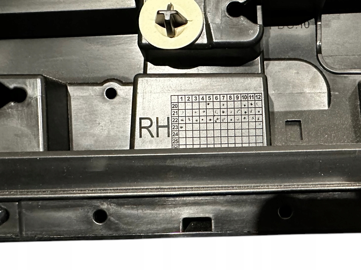 RANGE LAND ROVER SV cover cap panel door RH M8E2-21064-A