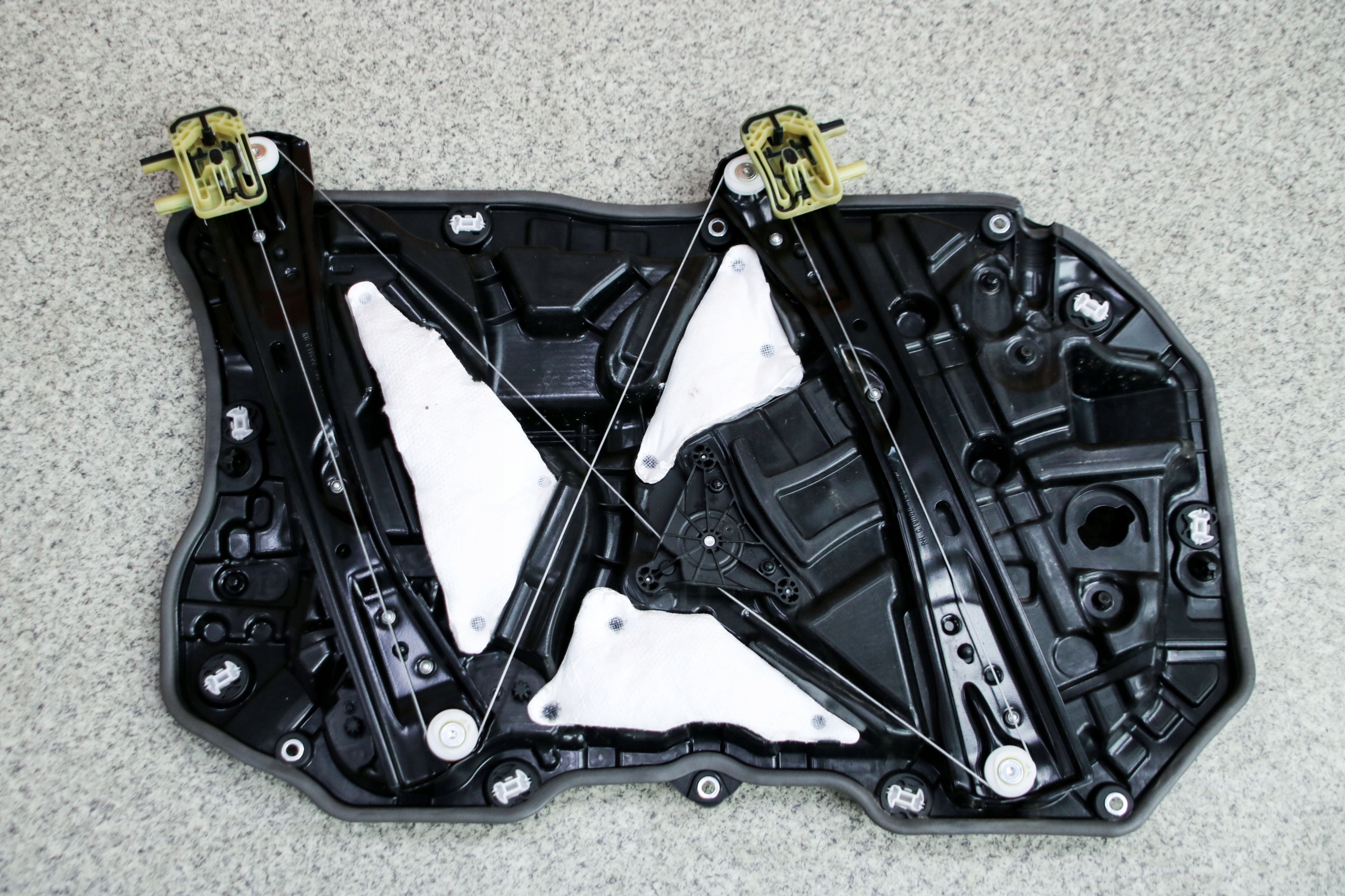 BMW G11 G12 lift cover windows right front
