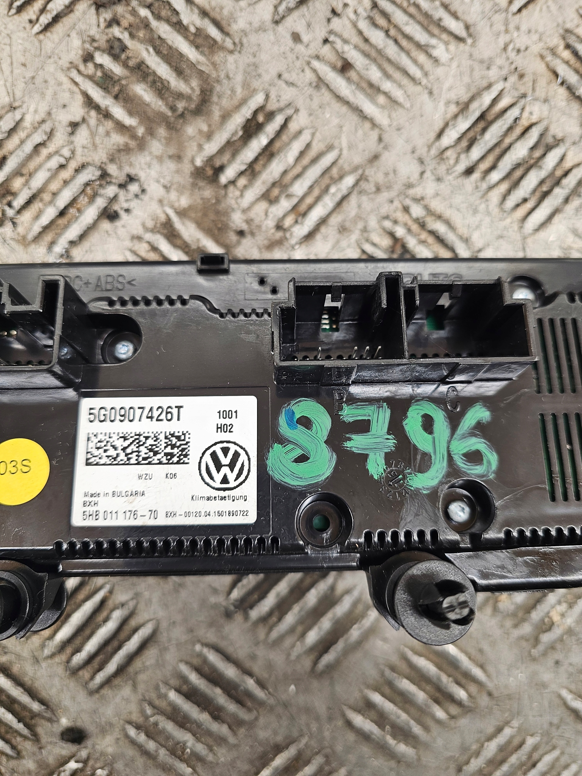 VW PASSAT B8 PANEL klími klimatizaci 5G0907426T NR M810