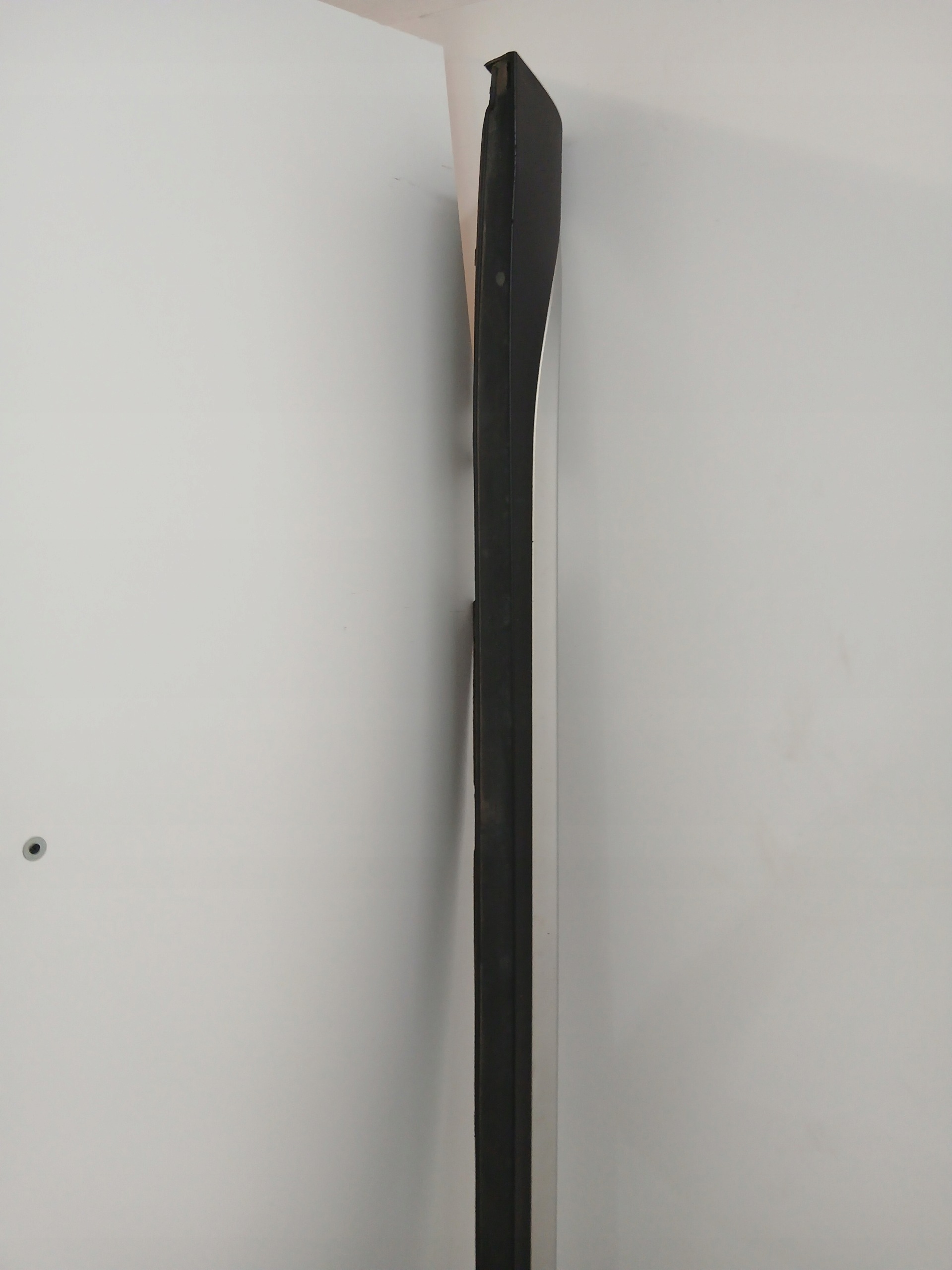 BMW X1 E84 moulding threshold left cap