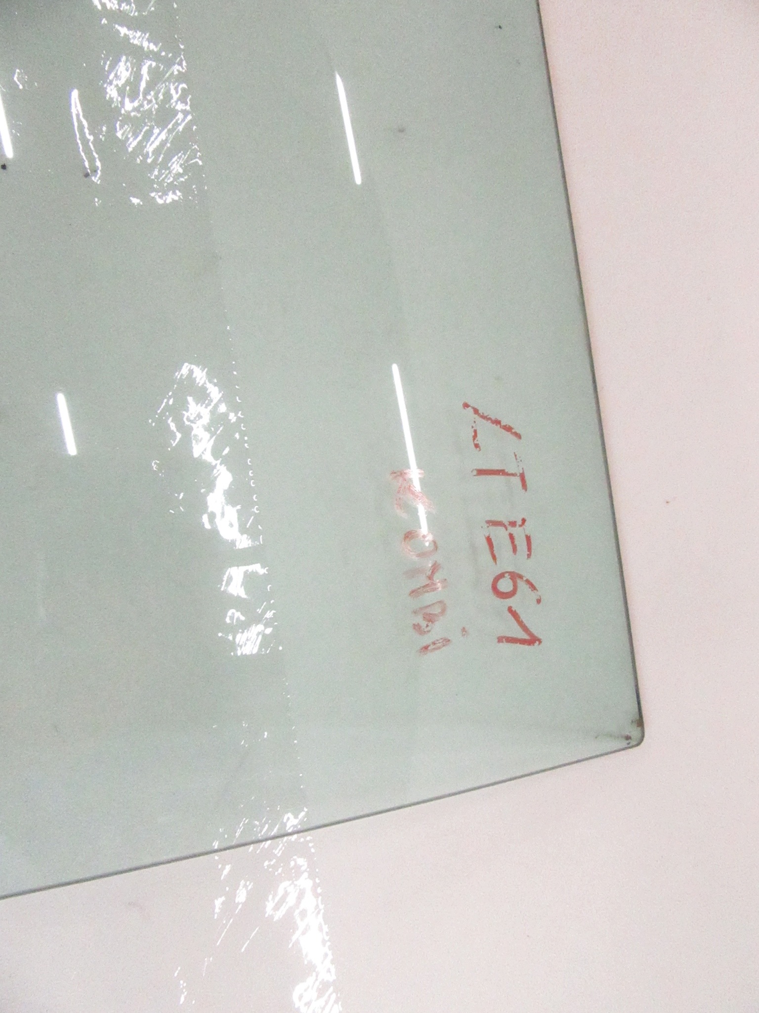window left left rear part BMW e61 KOMBI AS2