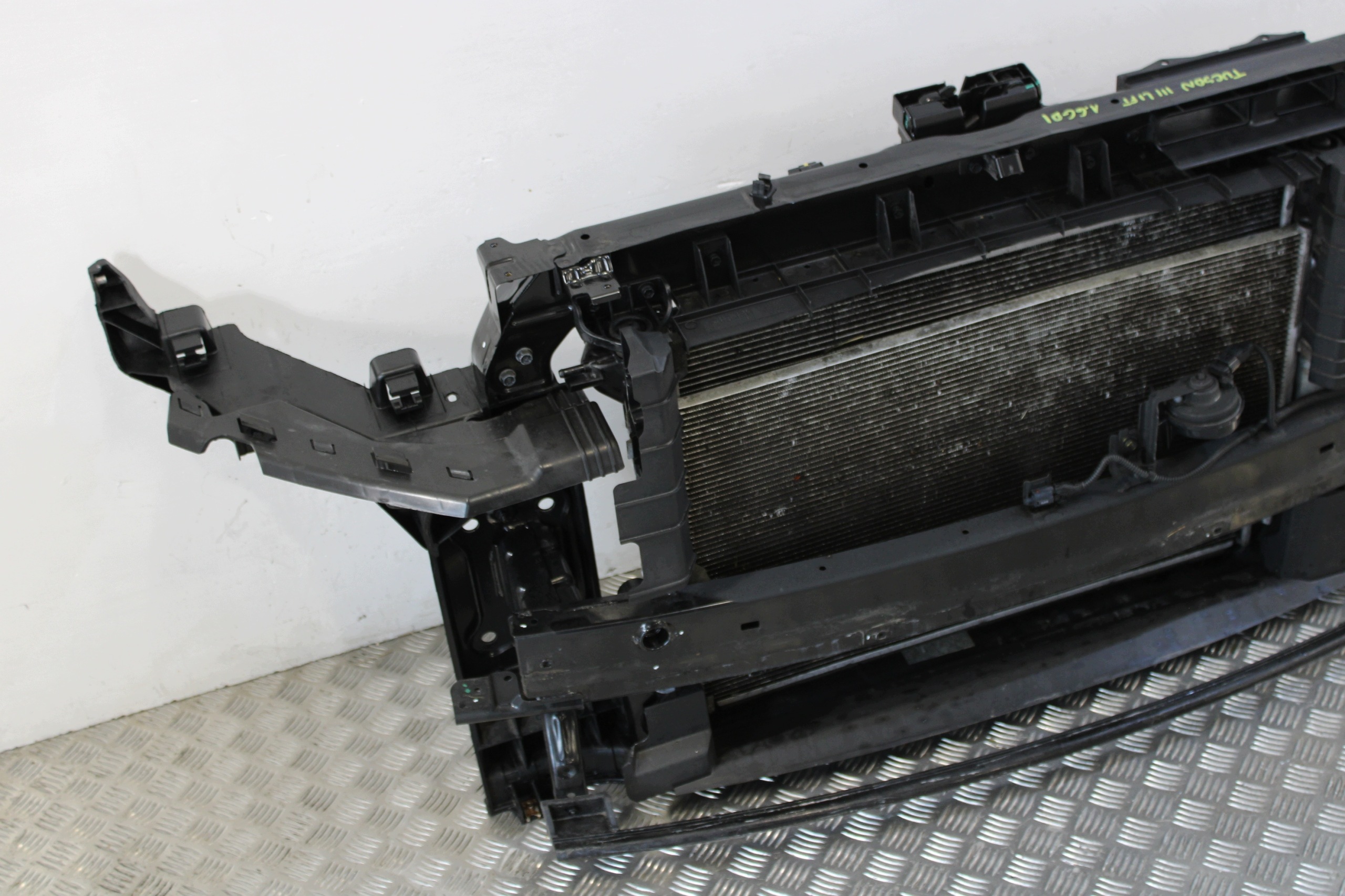 support panel for radiators front radiator pillar HYUNDAI TUCSON III 3 LIFT 1.6 GDI