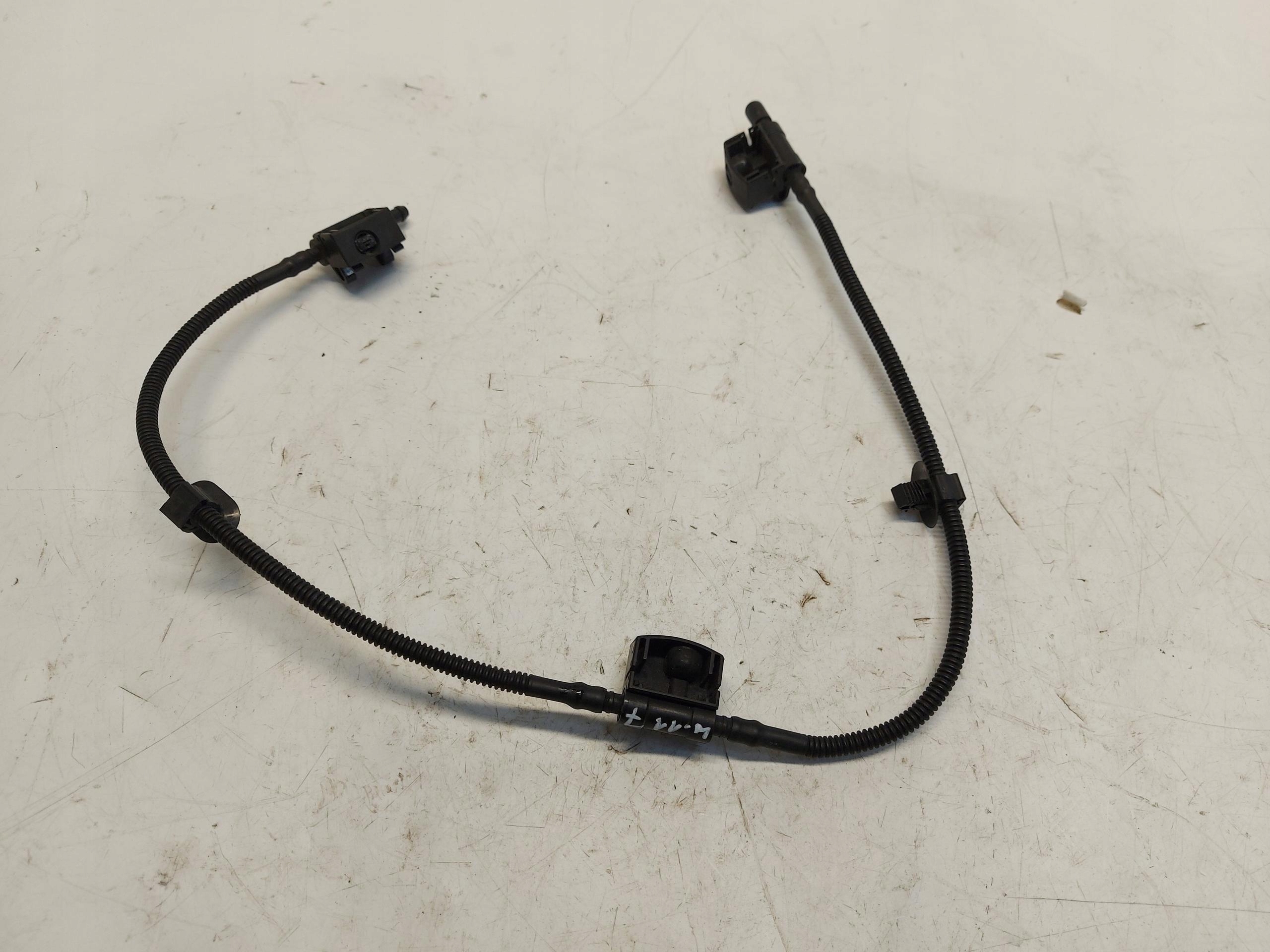 Mercedes W117 washers windows czolowej