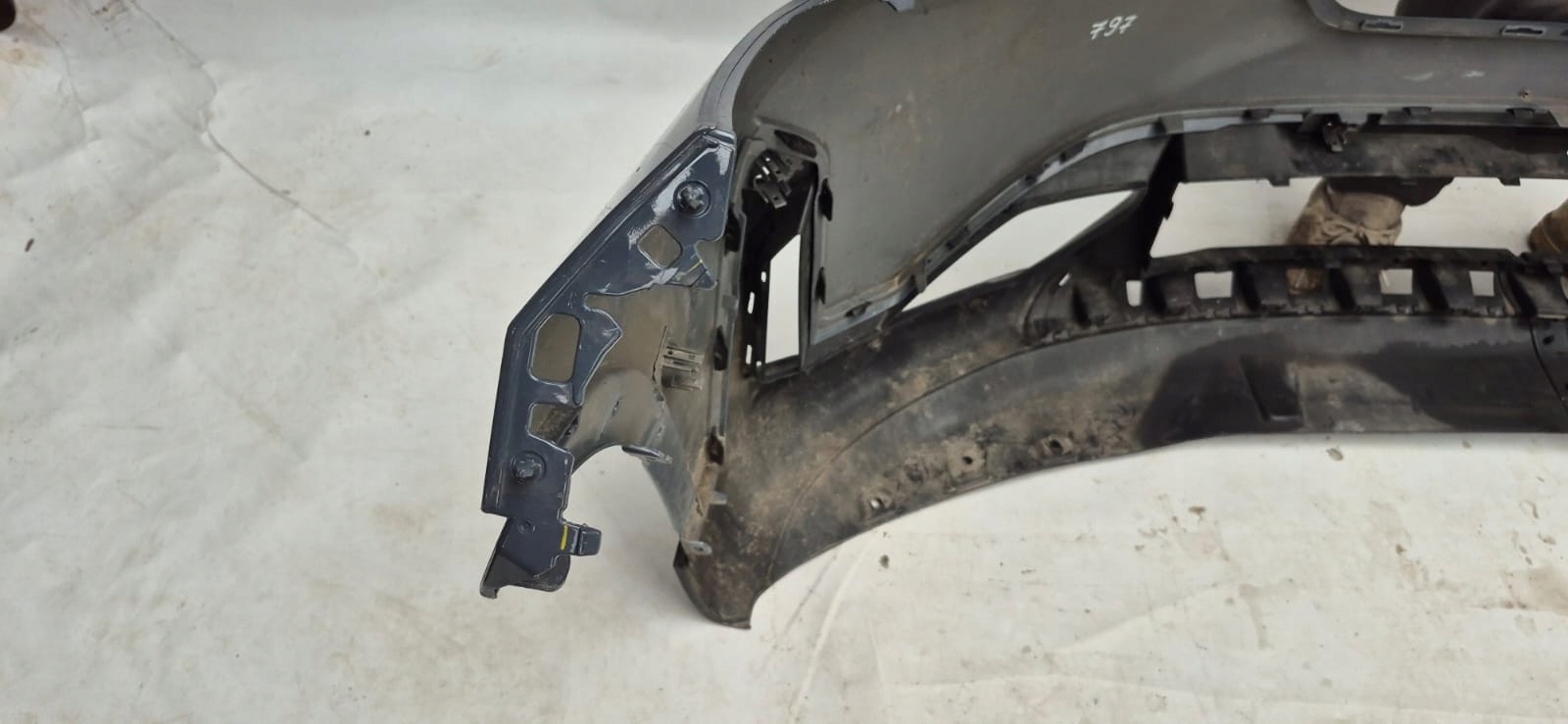 BMW X1 U11 X-LINE 22-> bumper front front PDC 9883579