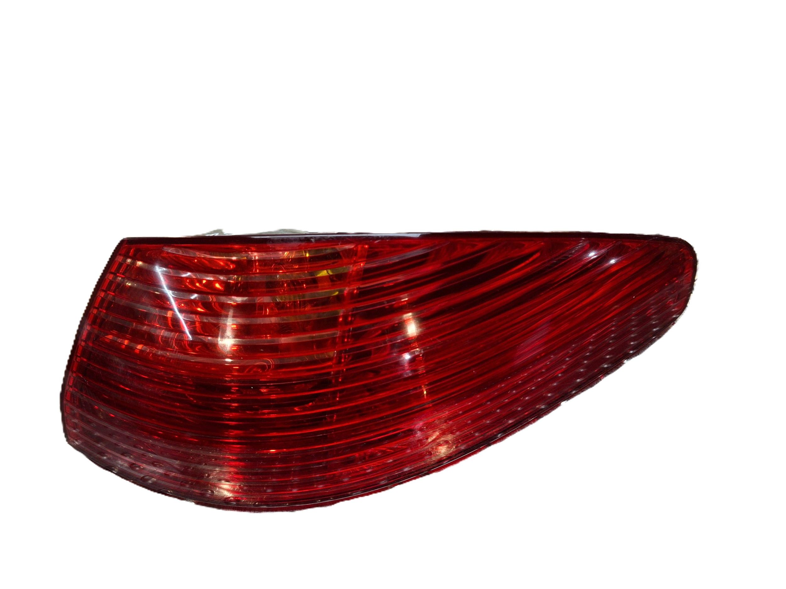 light rear right PEUGEOT 607