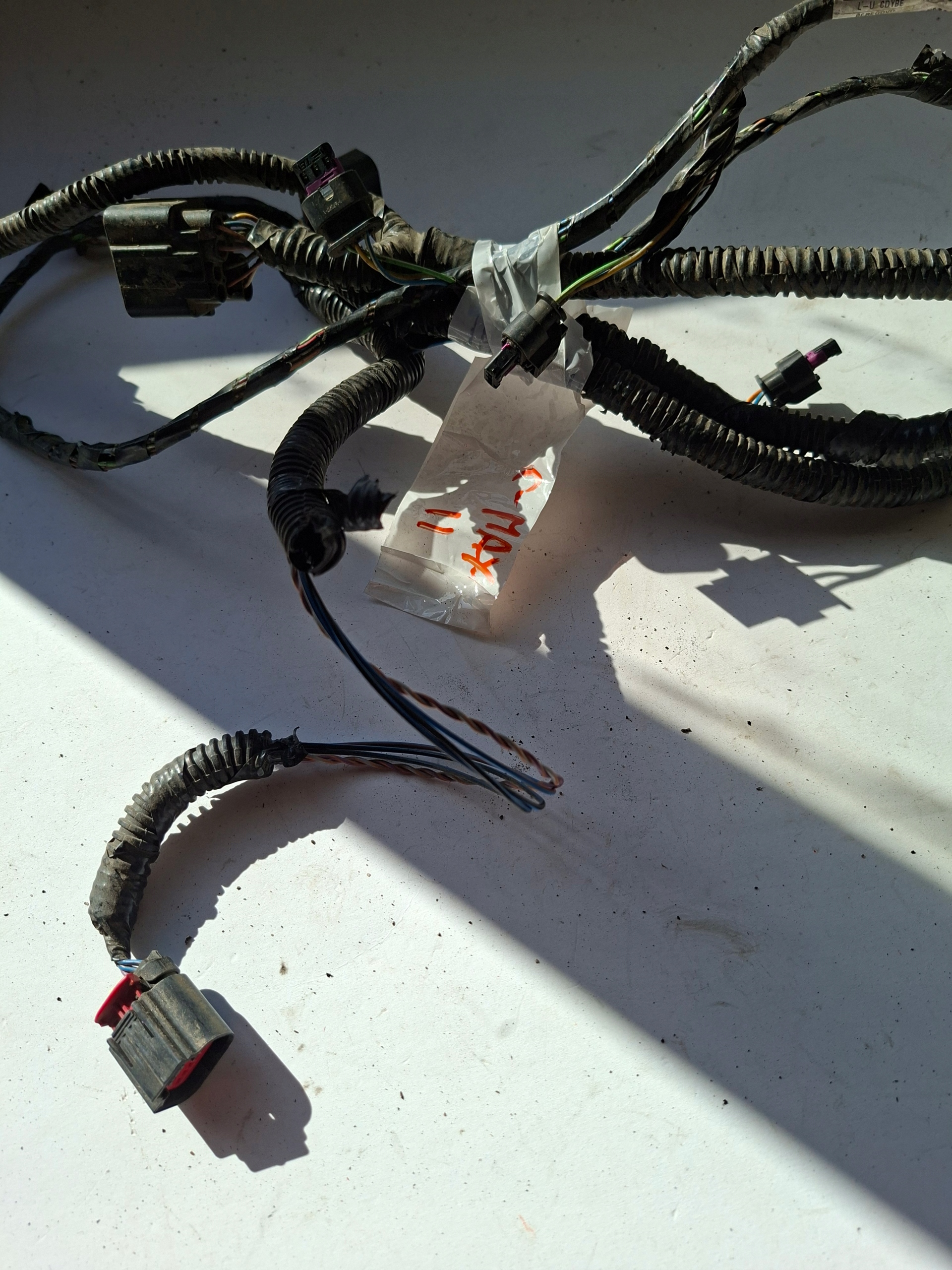 cablaggio CZUJNIKOW PDC FORD AV6T15K868AEE