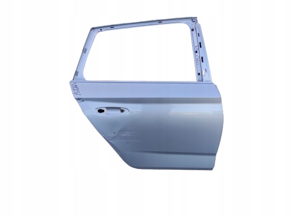 SKODA KAMIQ 19- DRZWI PRAWE TYŁ 658833312