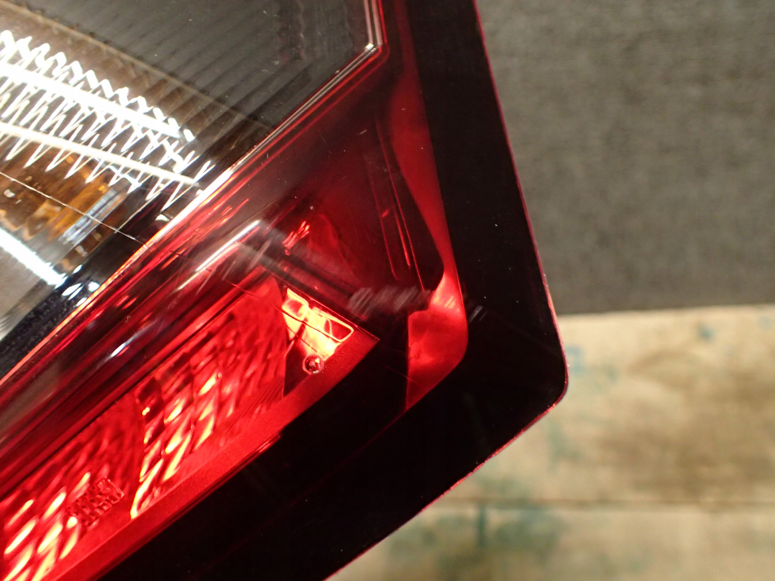 light rear part right NISSAN JUKE II 2 19- LED