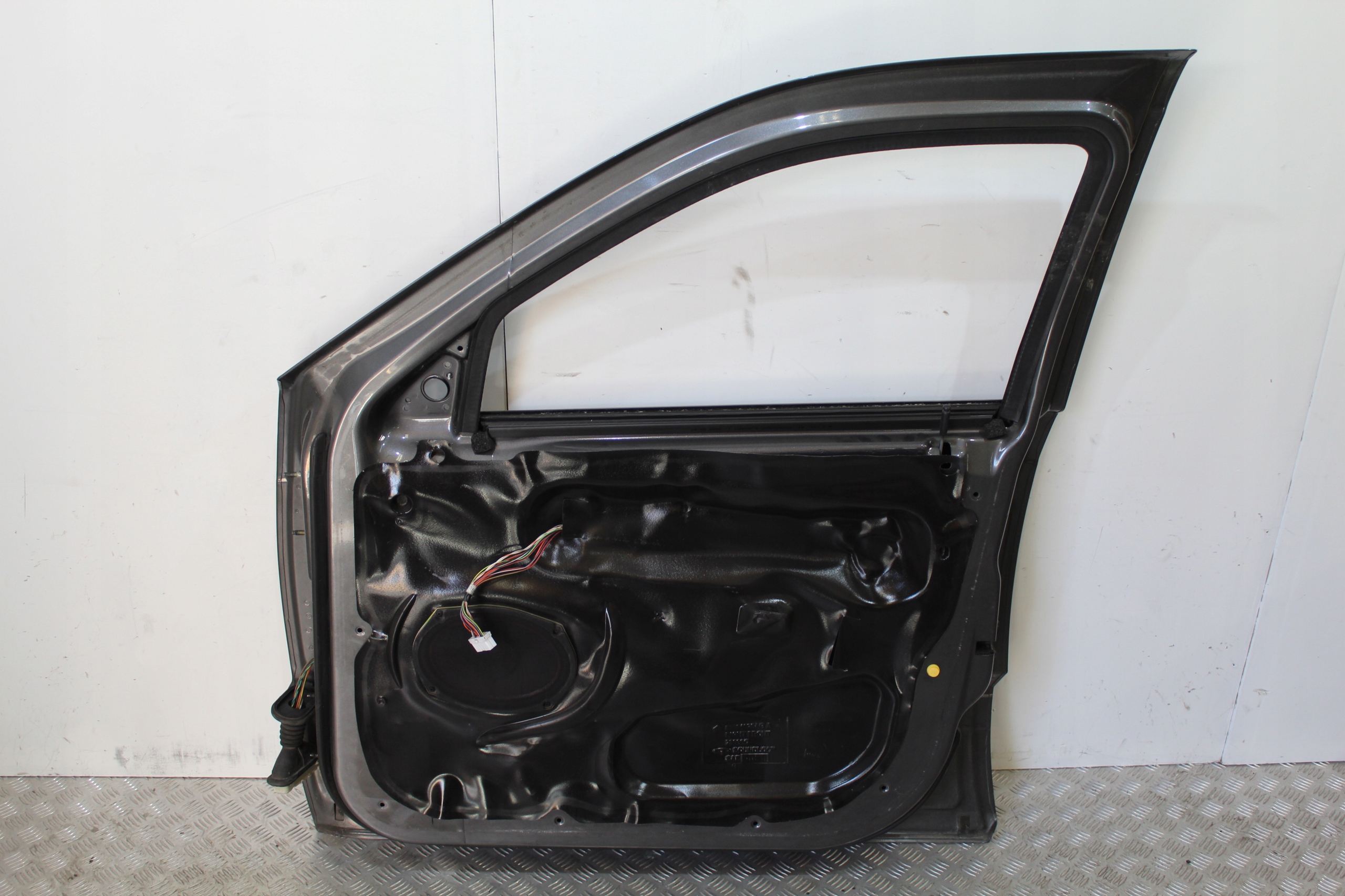 door right front front JEEP GRAND CHEROKEE WK