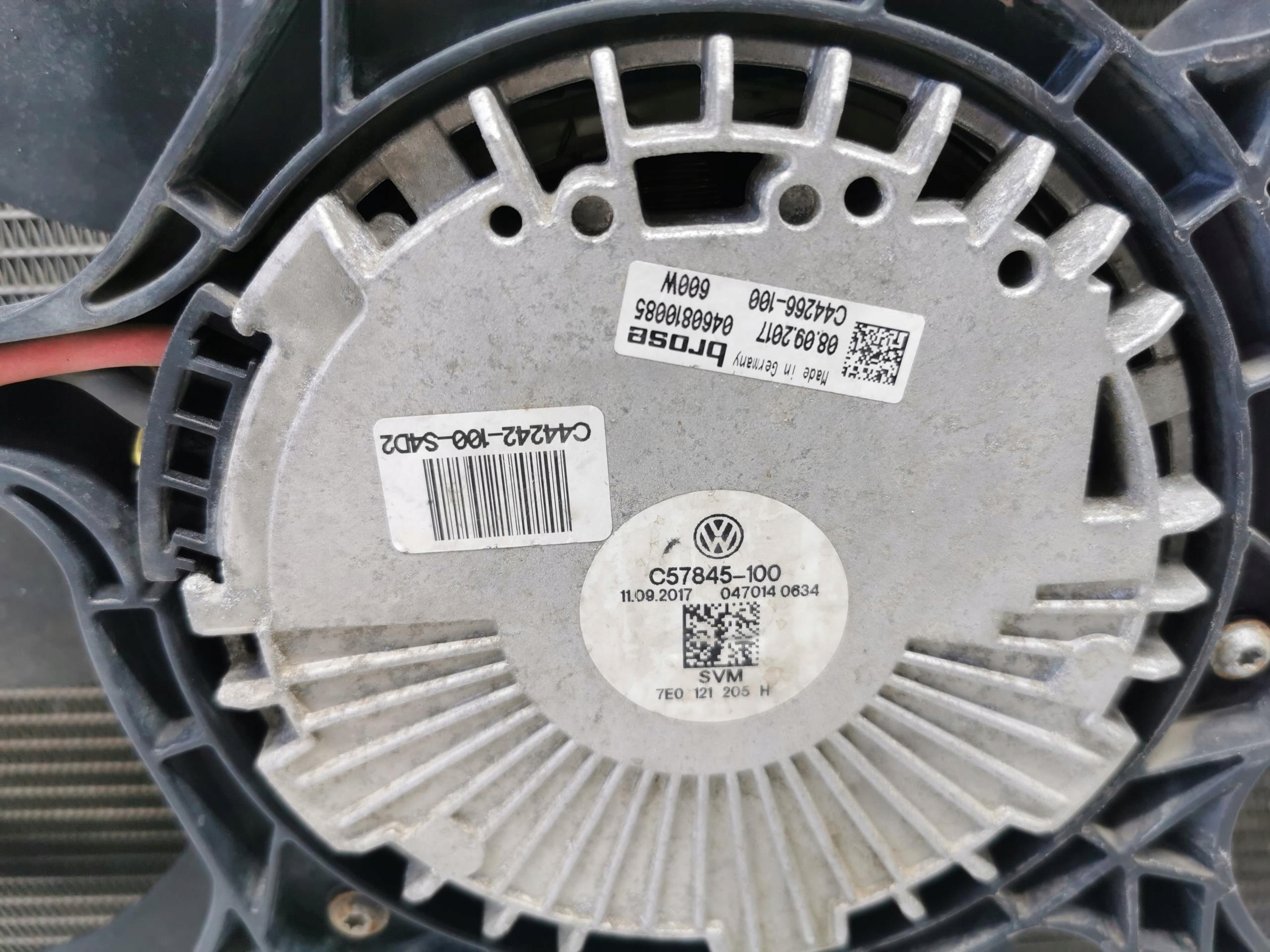 Kühler Lüfter VW T6 2.0 TSI 7E0145804C