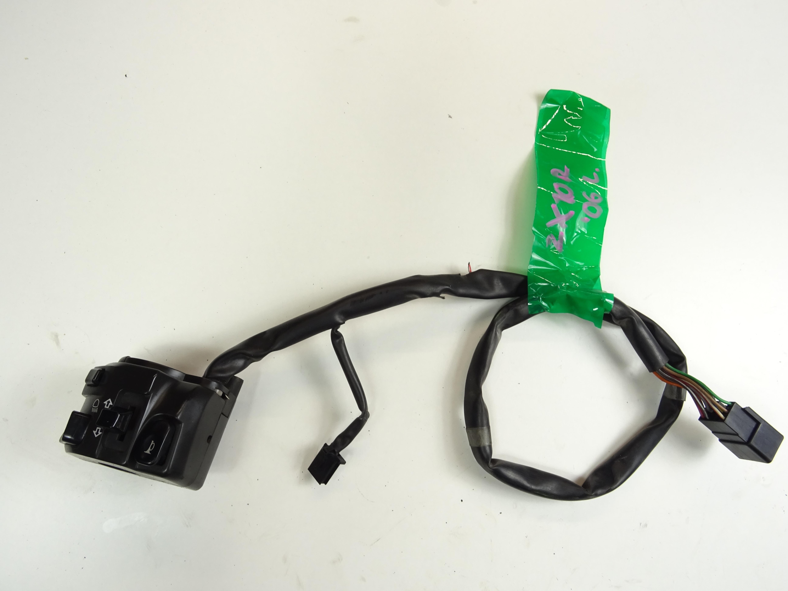 Przełącznik Lewy Kawasaki Zx w Przełączniki motocyklowe