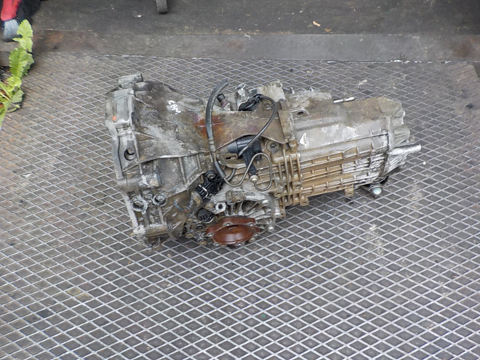 AUDI A4 B6 2.0 B ORG Getriebe CBM