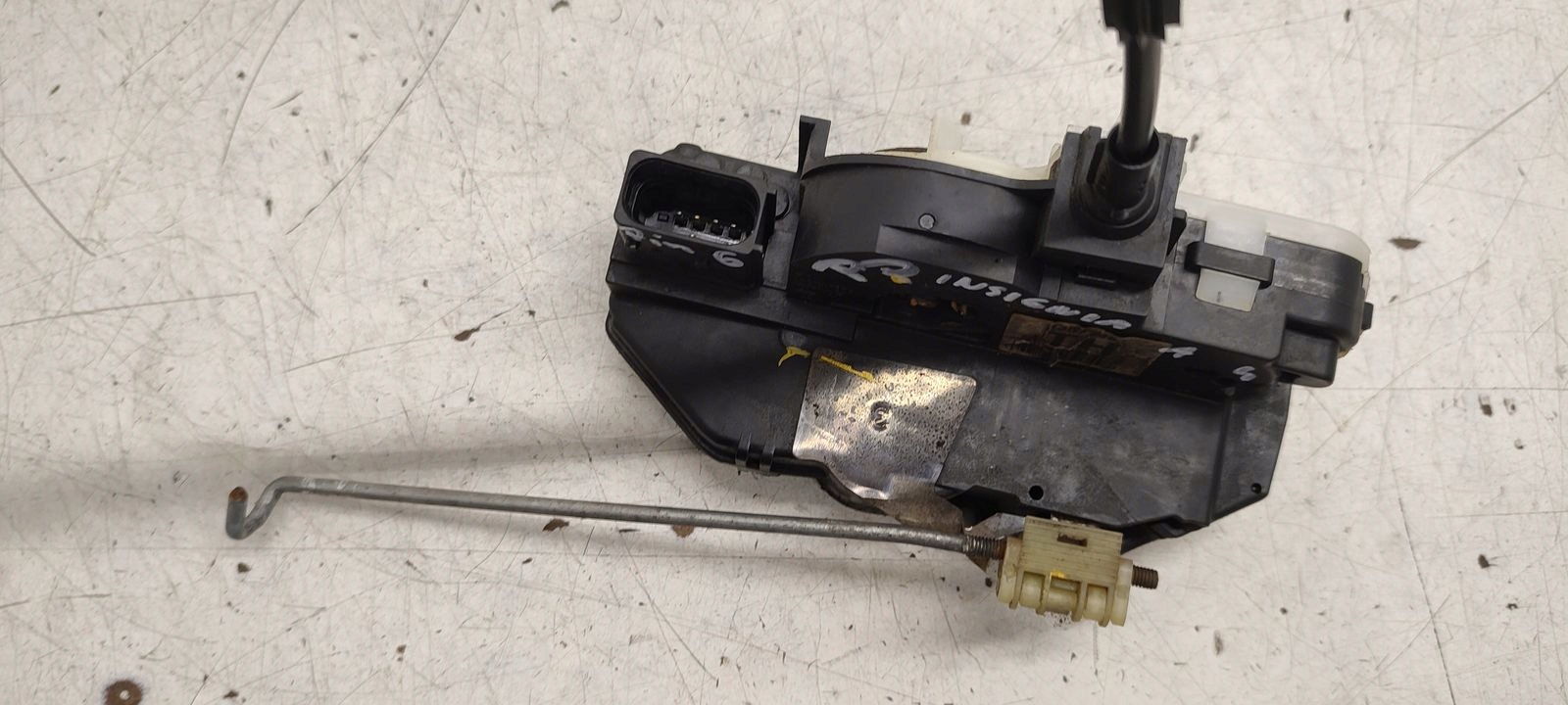lock front front right Opel Insignia 2,0 CDTI HB