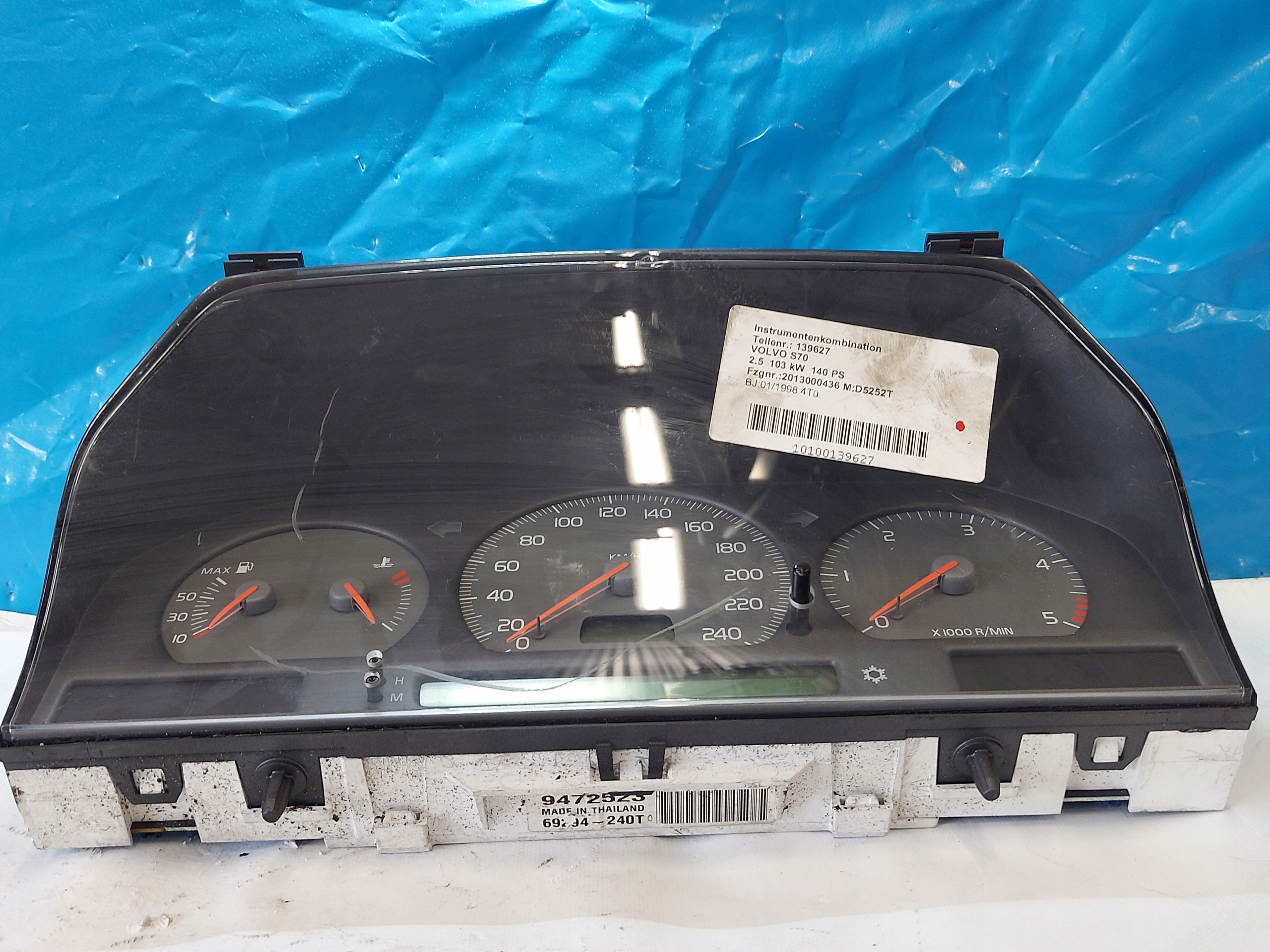 dials clock VOLVO S70 2.5 B 9472523
