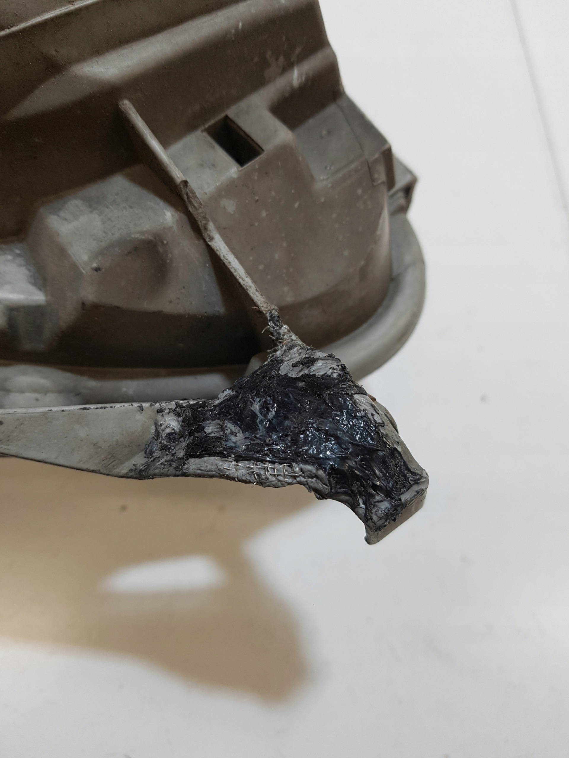 light right front MERCEDES-BENZ S-KLASA W220 0301153002
