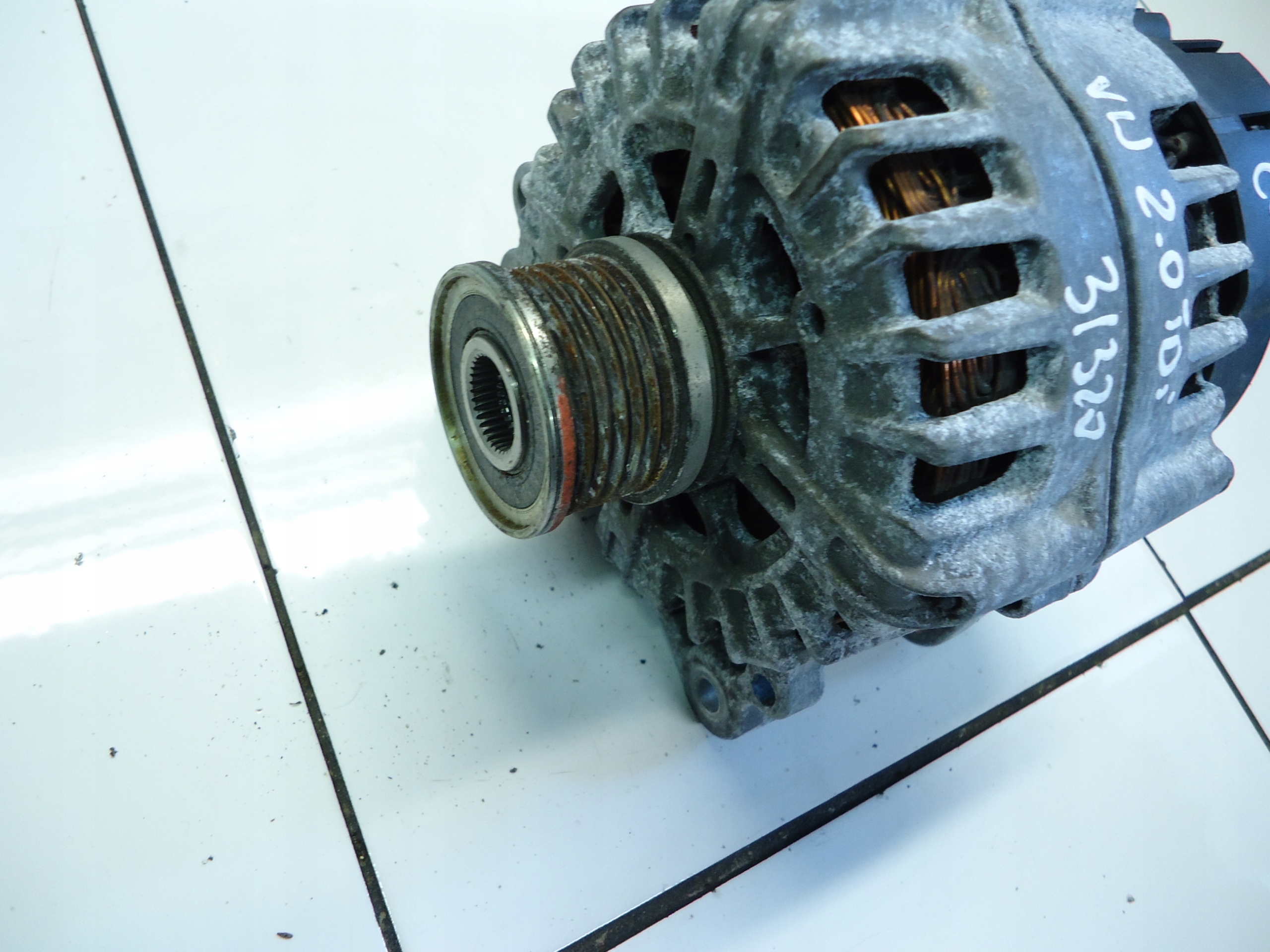 AUDI A4 B8 A5 2.0TDI CGL alternator 03L903017B