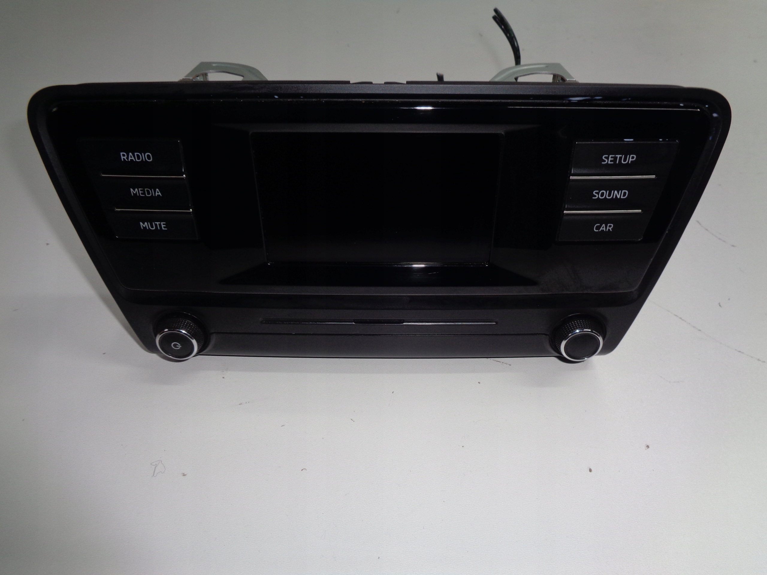 SKODA OCTAVIA III 5E0 RADIO DISPLAY 5E0035867A