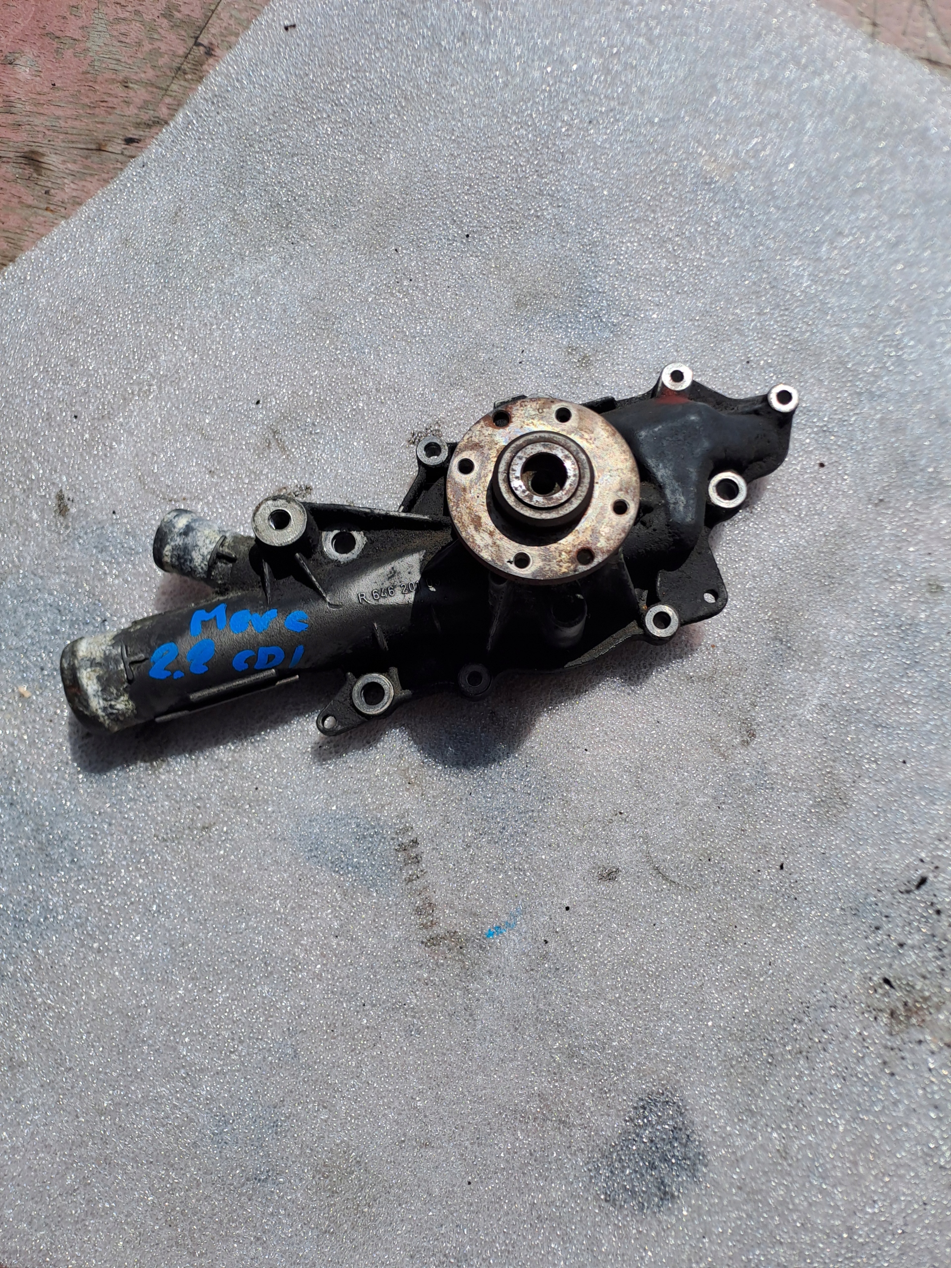 water pump Mercedes Sprinter 2.2 R6462010310