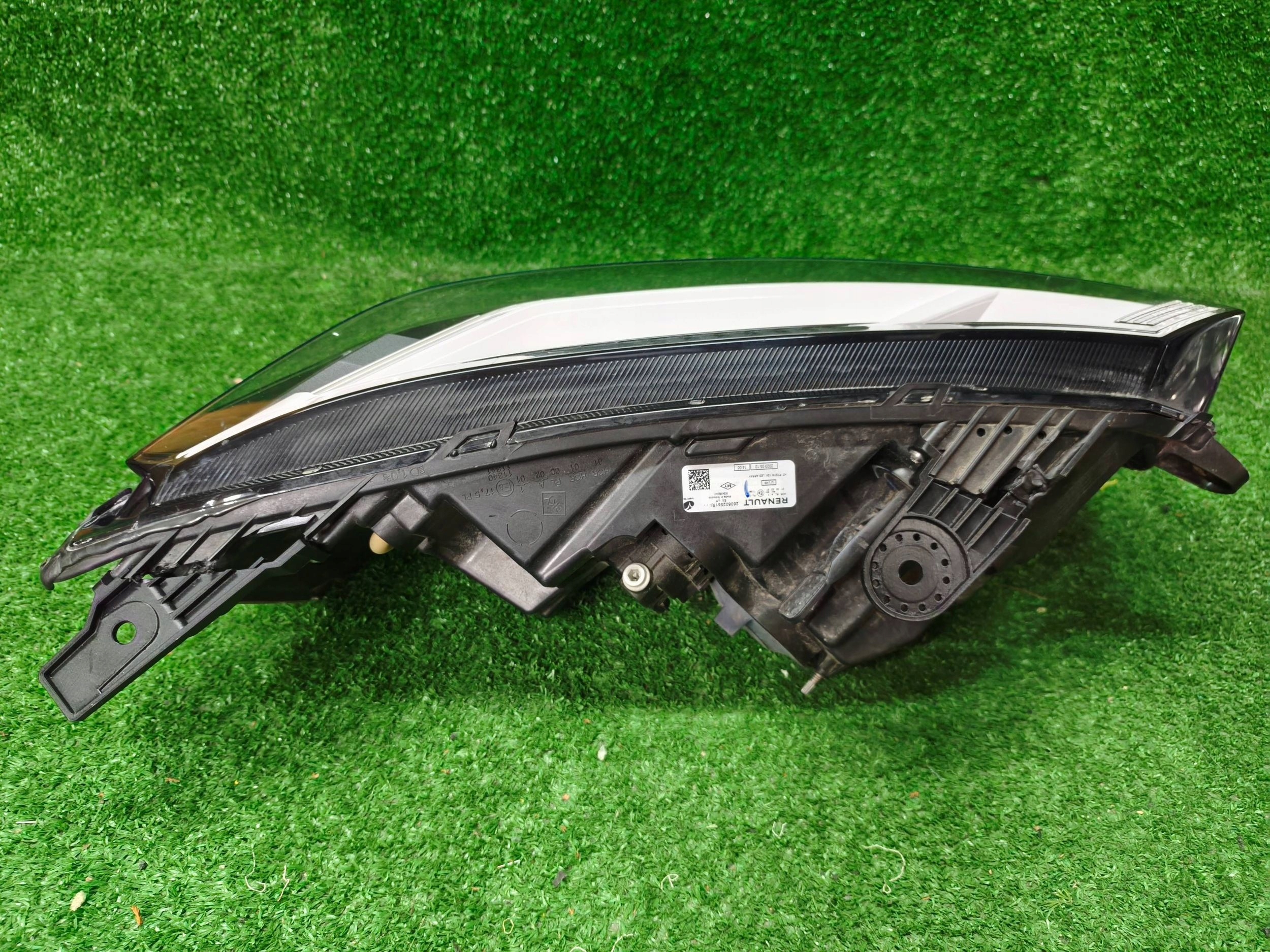 REFLEKTOR left front DACIA SANDERO III LOGAN JOGGER NR.1129