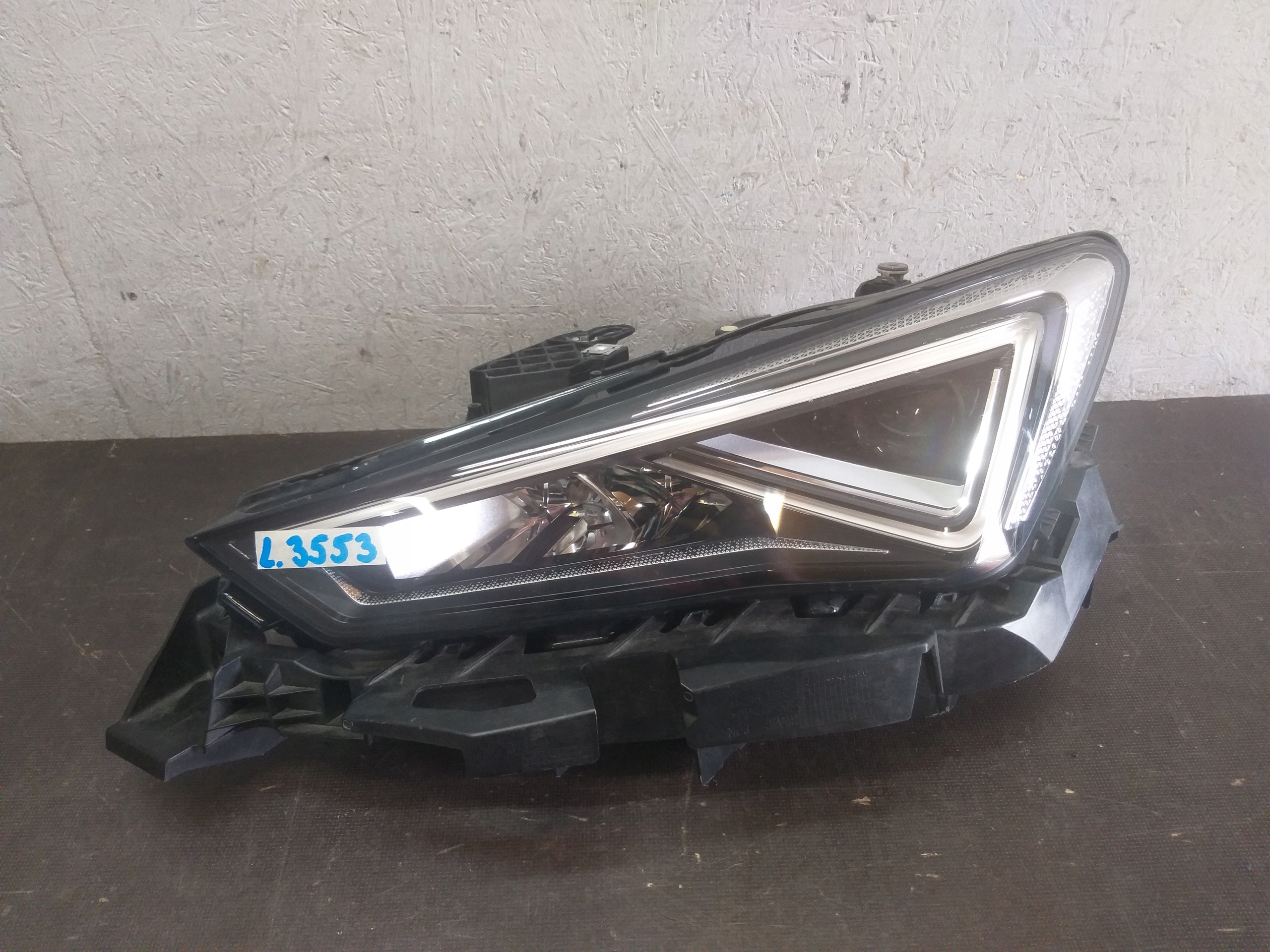 light front left CUPRA FORMENTOR FULL LED 5FG941007E