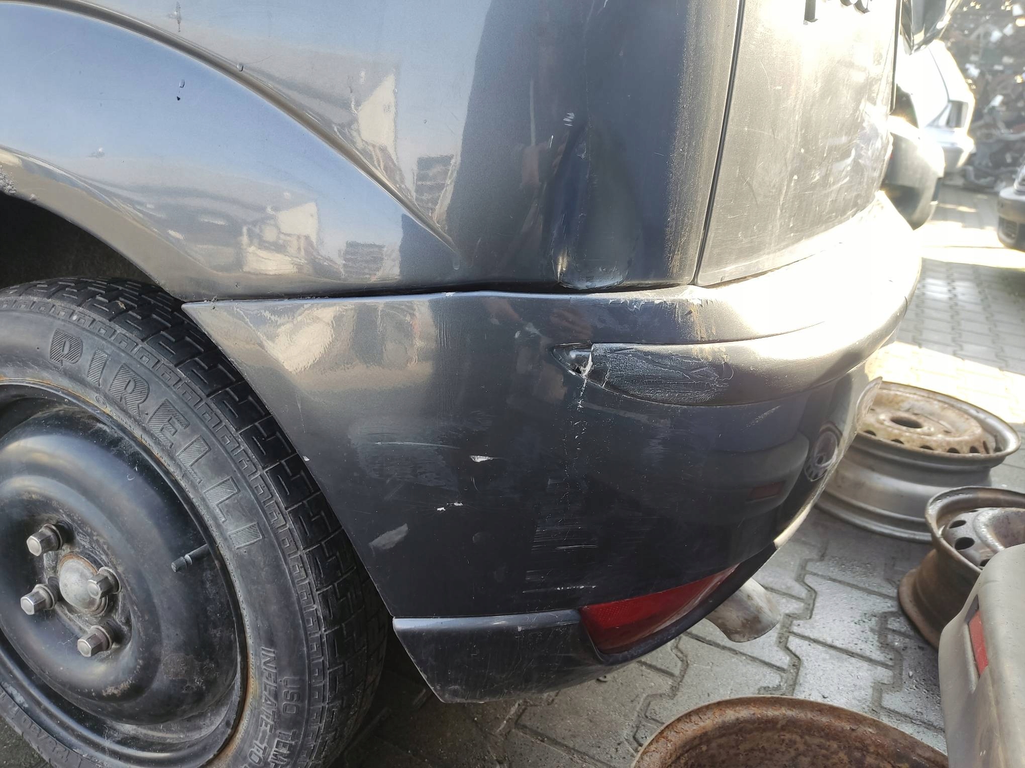 Pare choc Arrière MAGNUM GREY FORD FOCUS MK1 HB