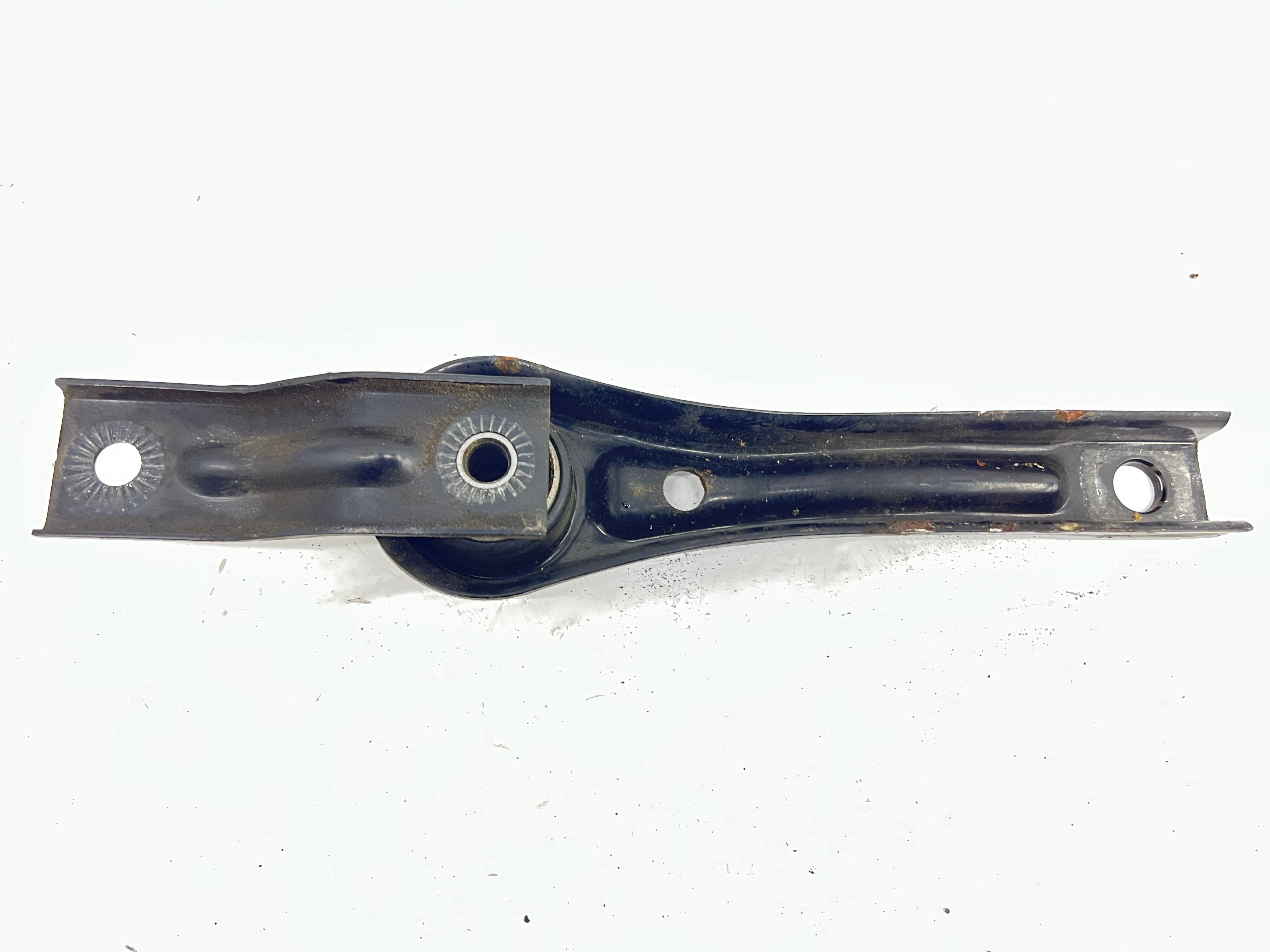 holder engine mount SEAT LEON III 3 AUDI A3 8V 5Q0199855N