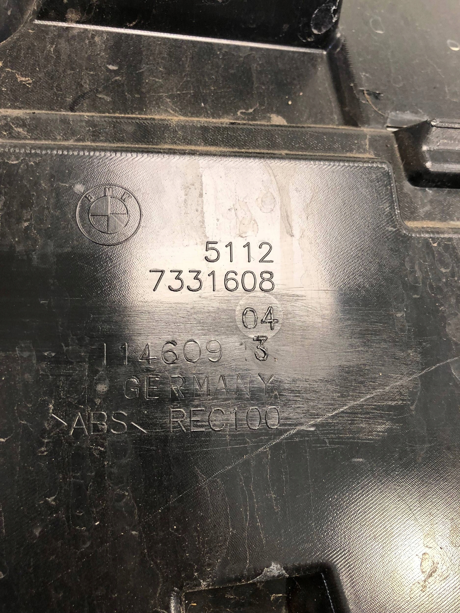 bumper bracket right rear part BMW F10 LCI 7331608