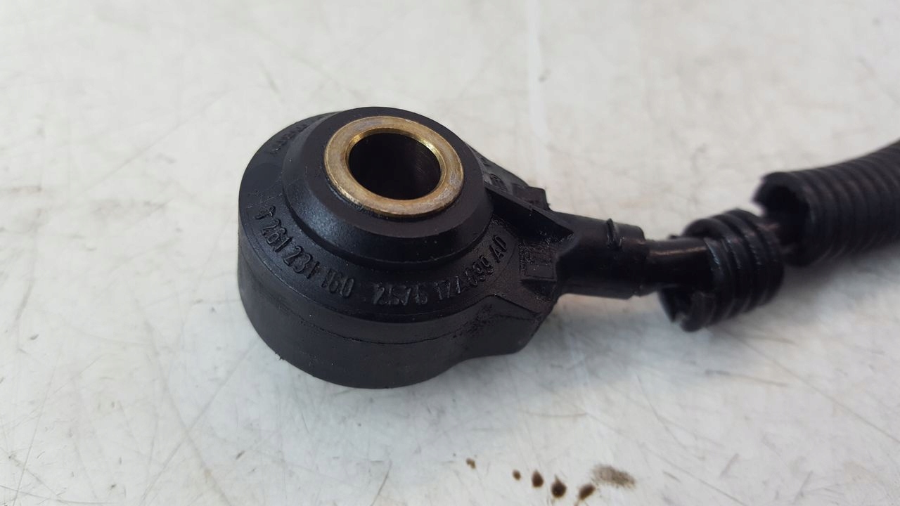 sensor spalania stukowego Mazda CX7 2,3 L3R9