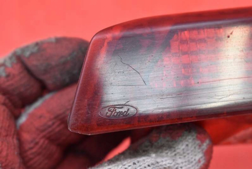 light STOPU STOP 7S71-13A601-BD FORD MONDEO MK4 07-10