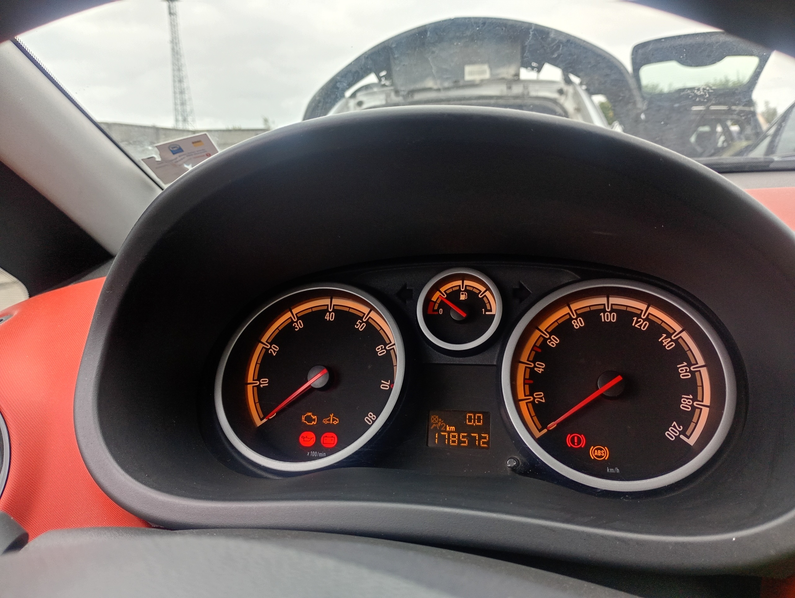 dials dials tachometer Opel Corsa D 06-10 1.0 przebieg 178572km