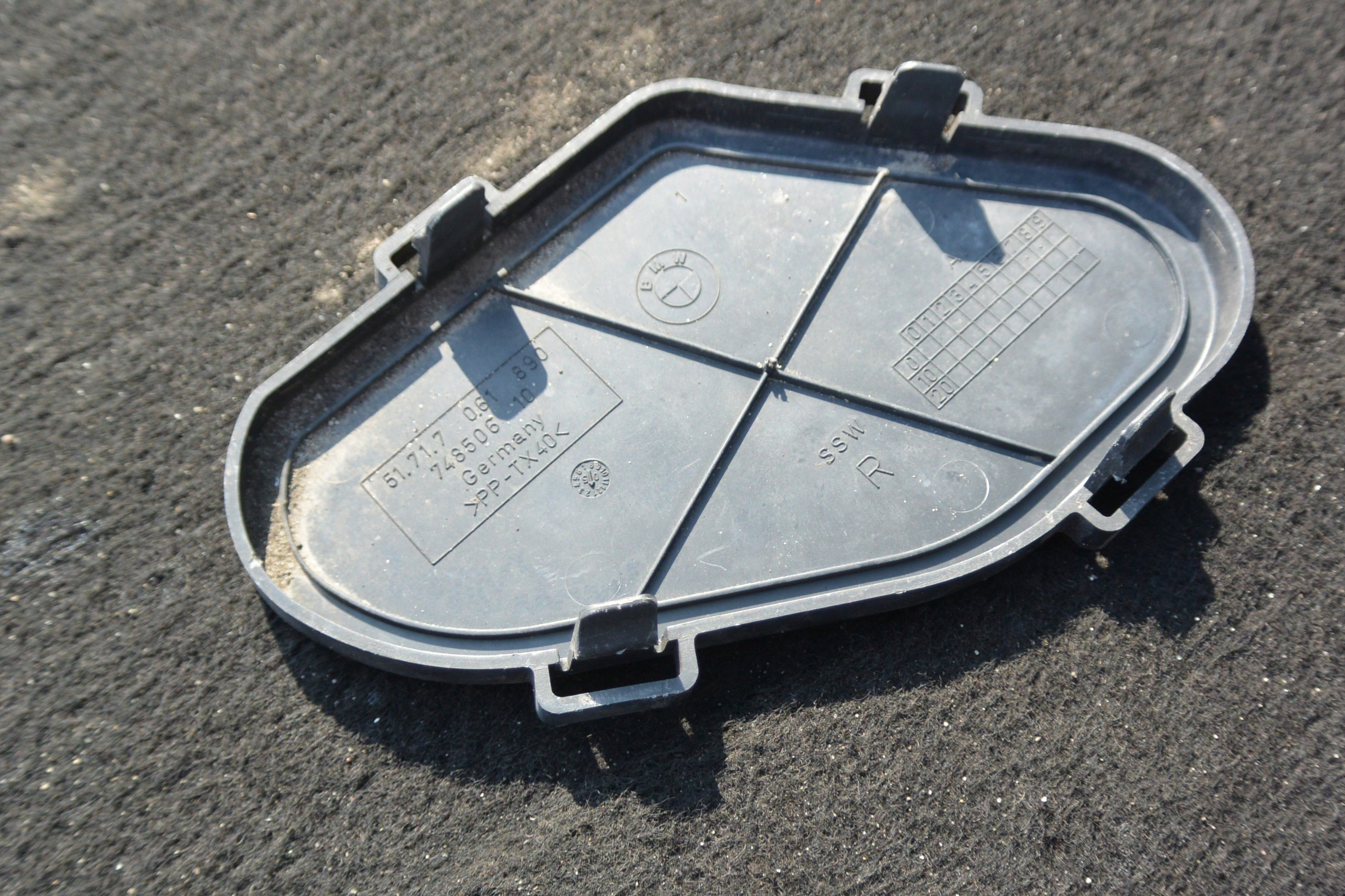 cover spoiler KANALU air right BMW 5-SERII E60 E61