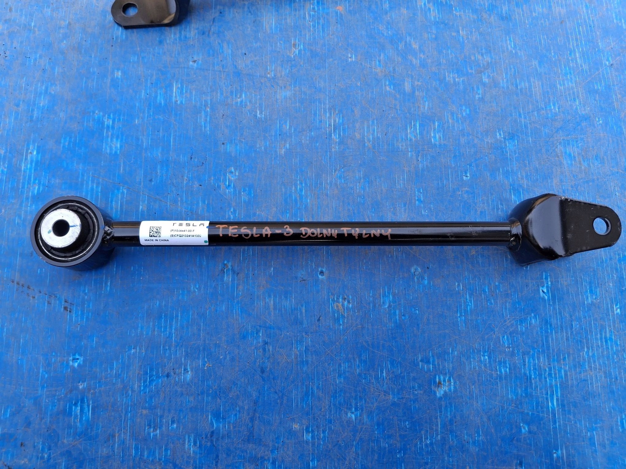 Querlenker hinten unterer Spurstange TESLA MODEL 3 2020R-> 1044441-00-F
