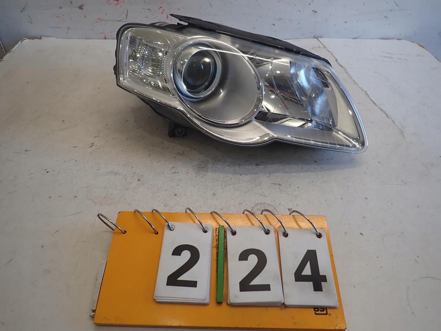 light front front right VW PASSAT B6 2005-2010 3C0941006AA
