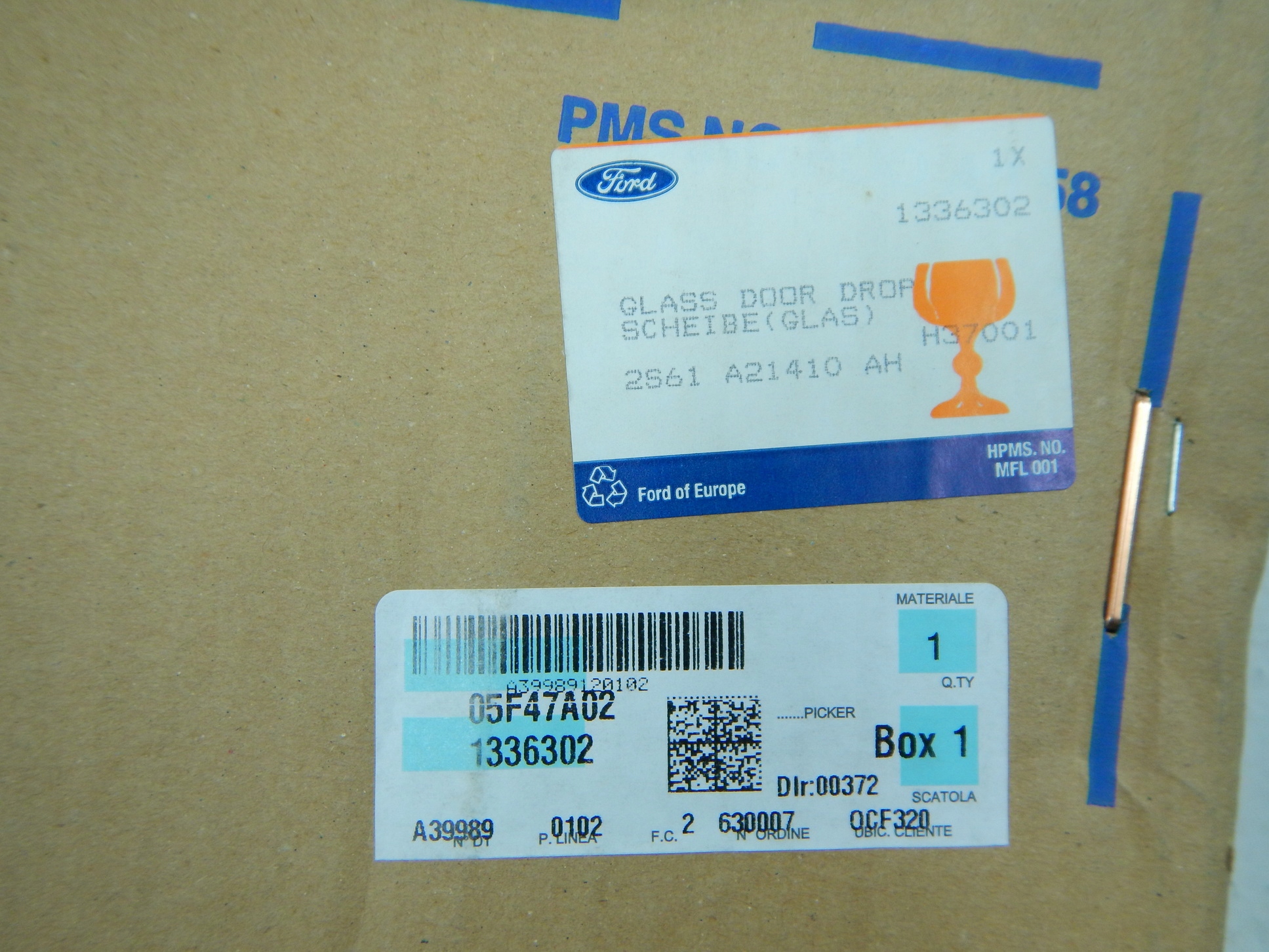 SZYBA DRZWI PRAWY PRZOD FORD FIESTA FUSION 01 06 Part number 1336302